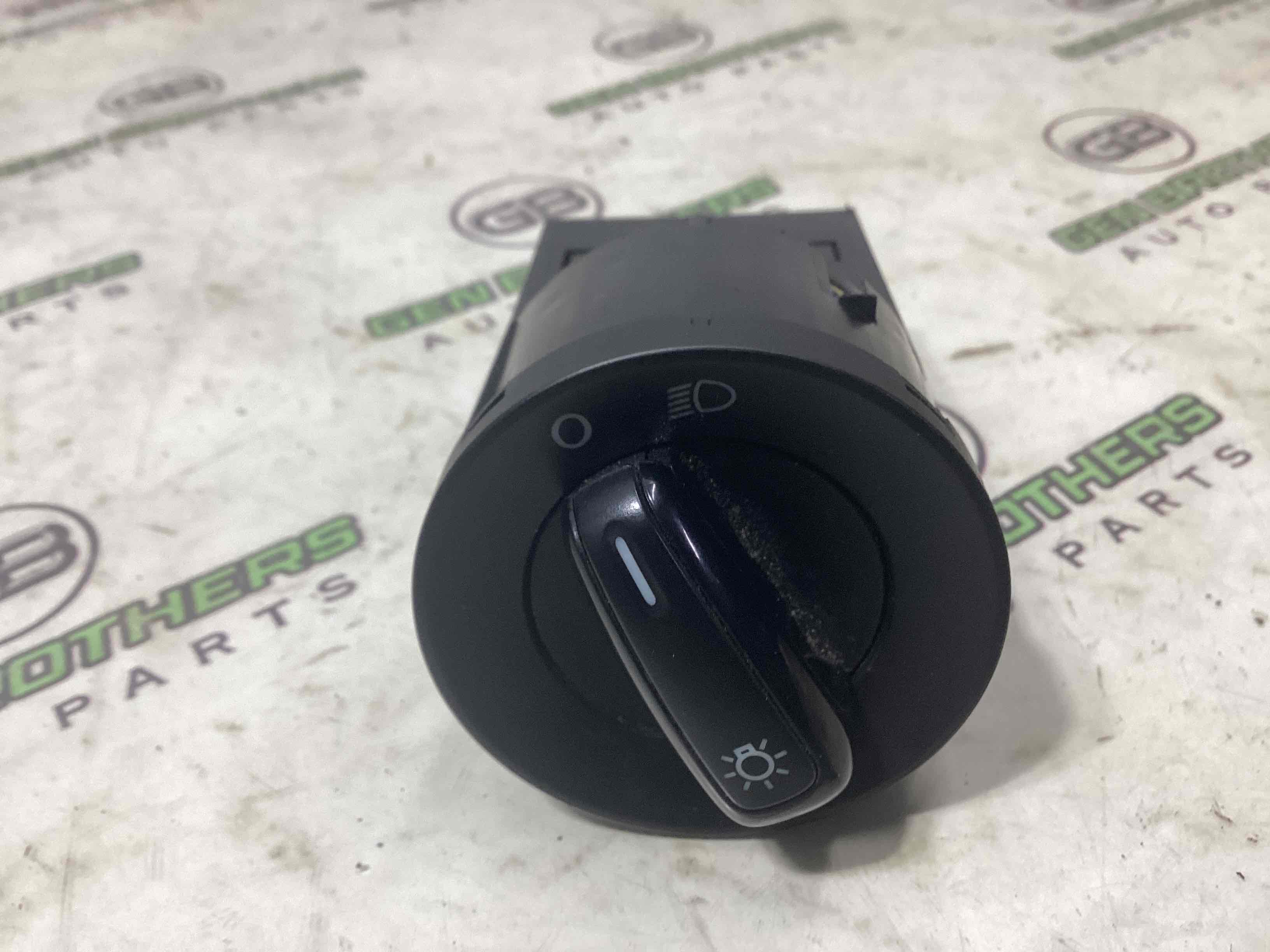 Блок керування світлом, блок кнопок світла