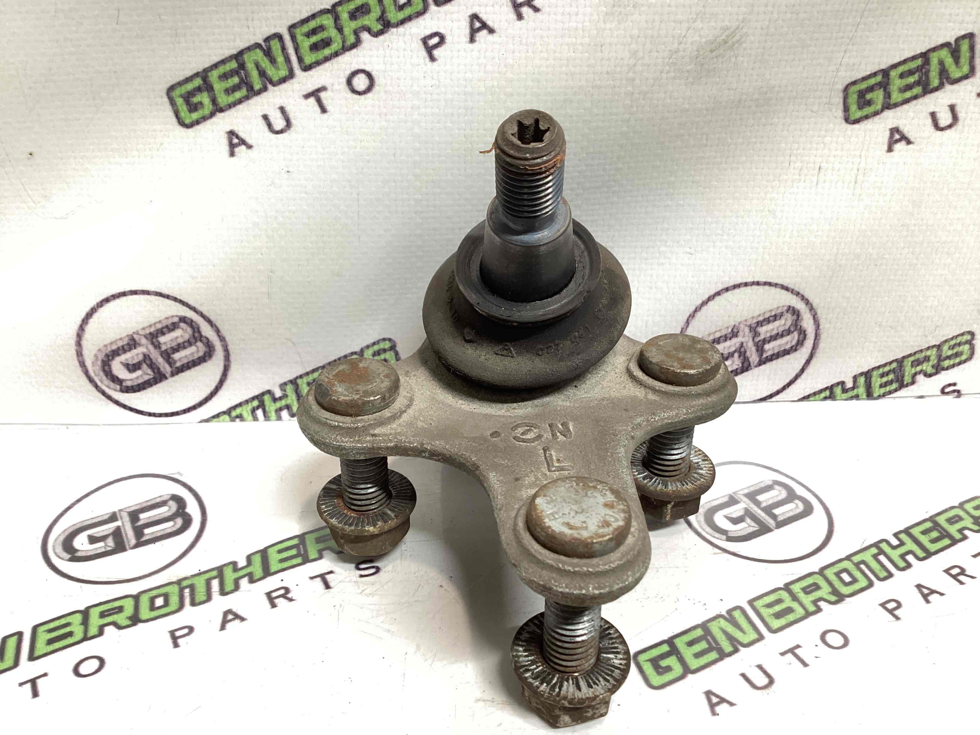 Кульова опора