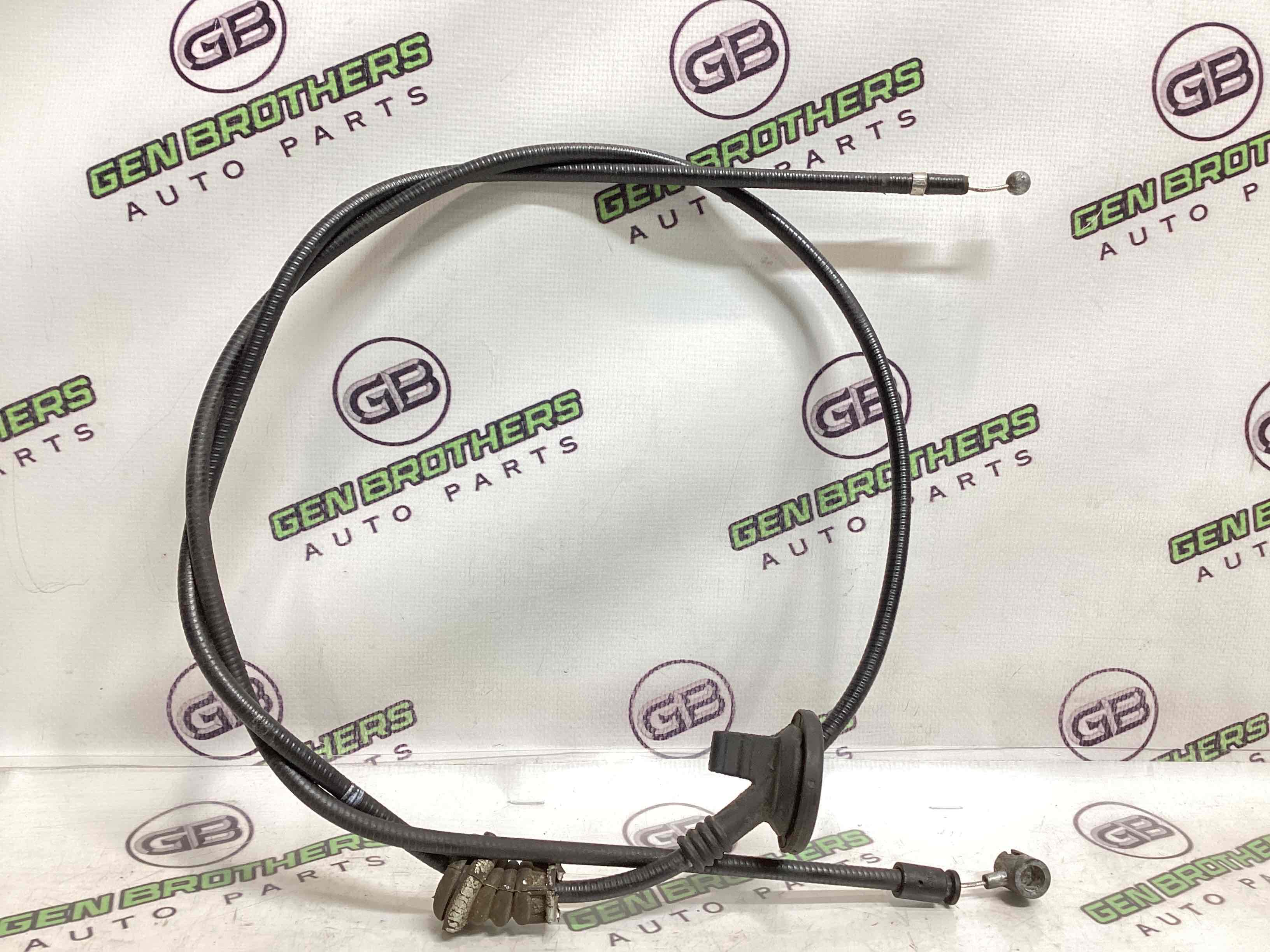 Замок капота, трос капота