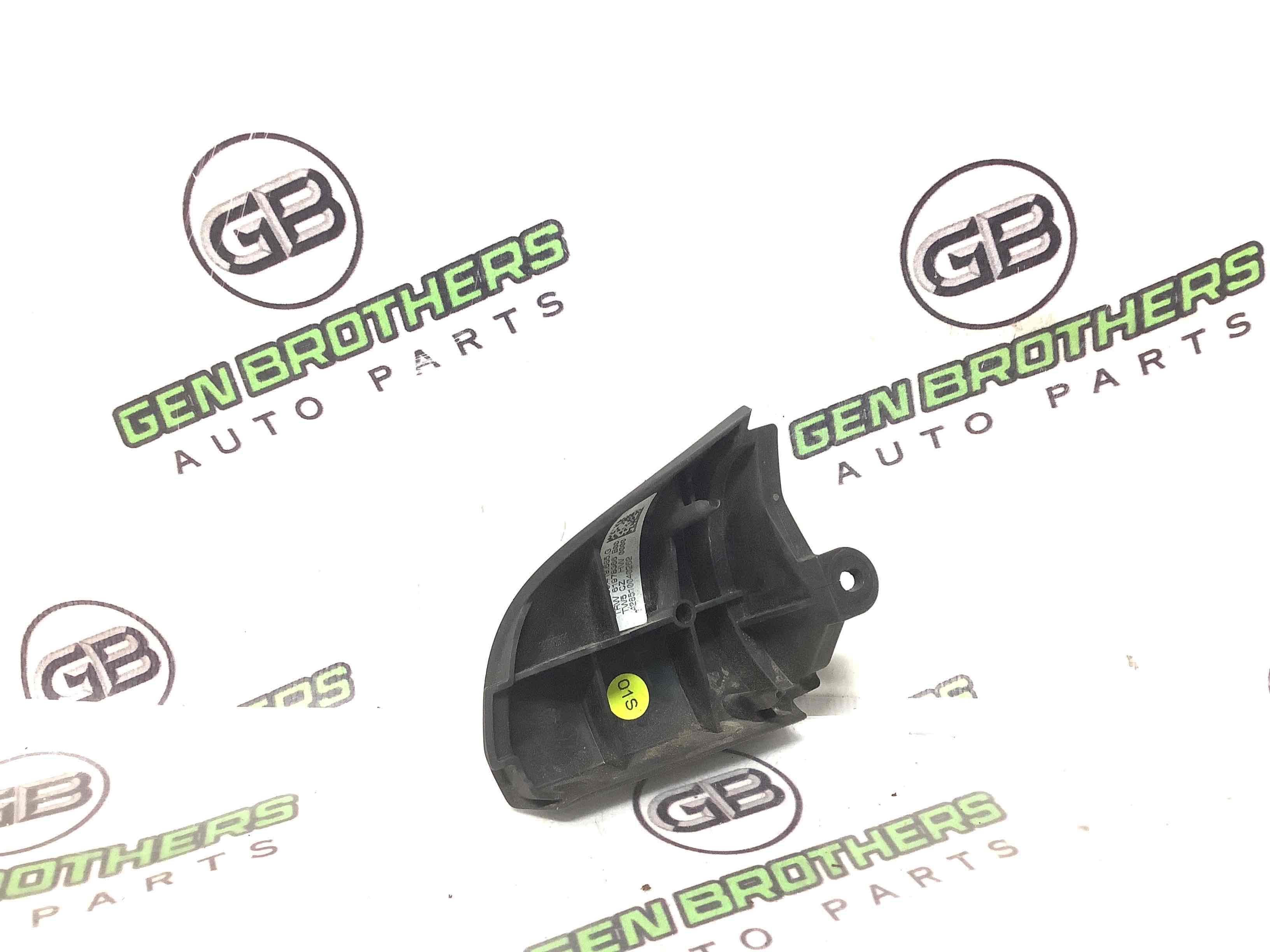 Оздоблення керма та кермової колонки