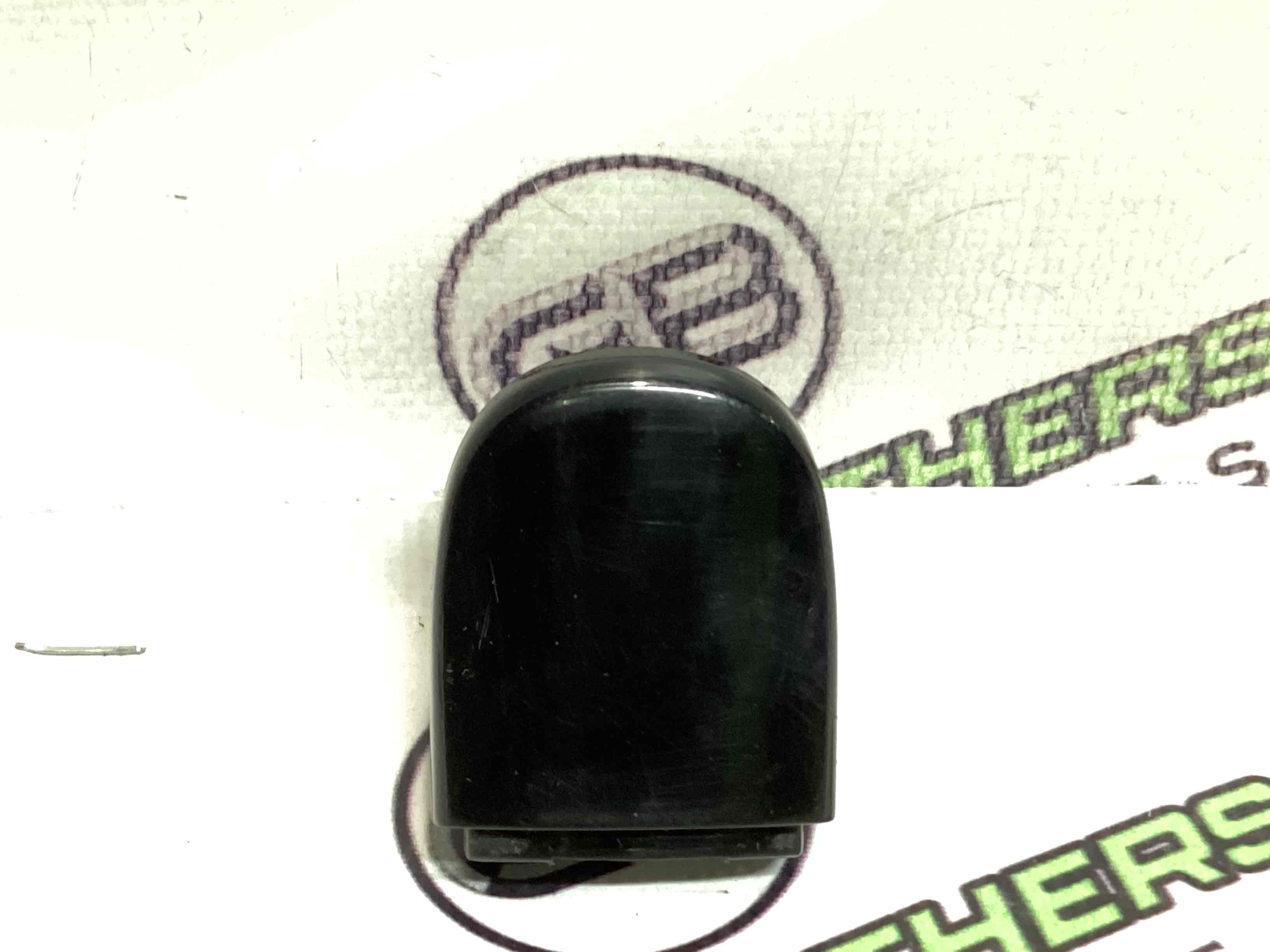 Заглушка ручки дверей