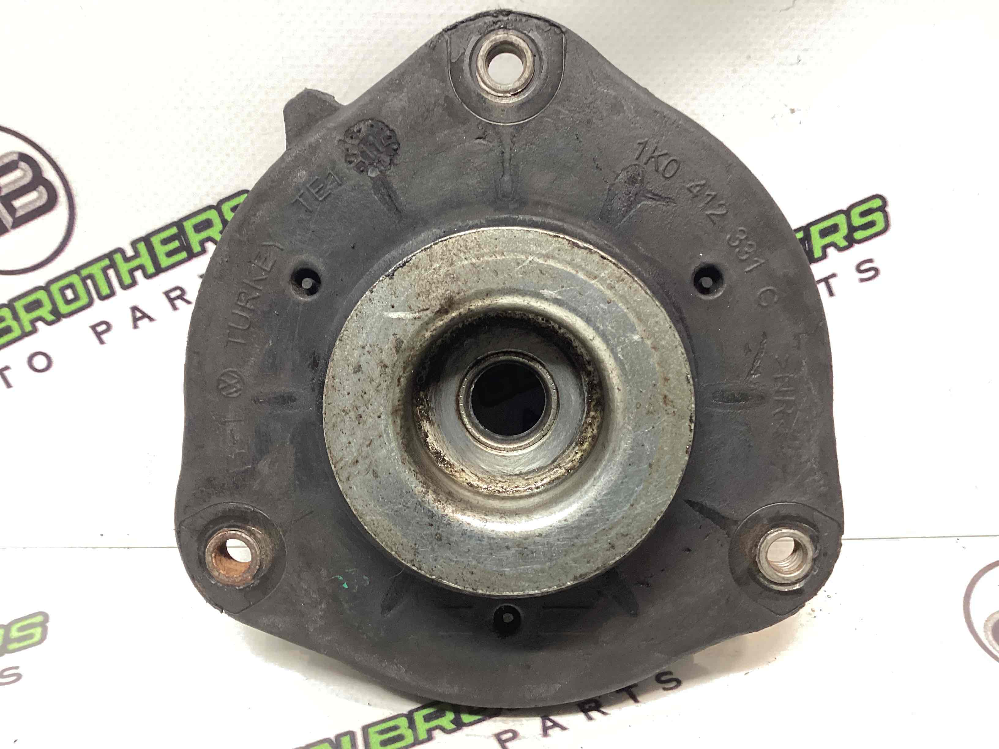 Опора переднього амортизатора