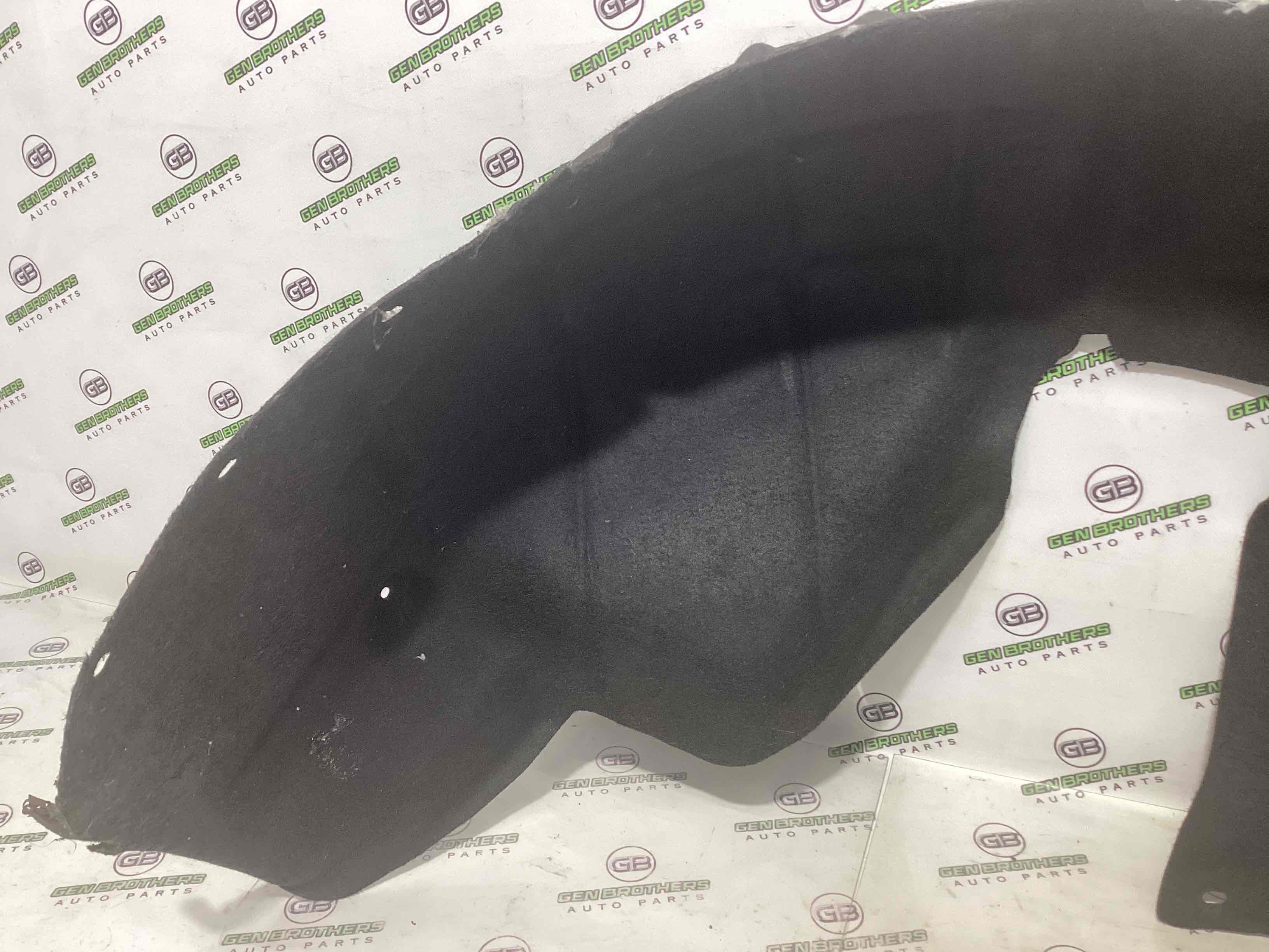 Захист арок задній правий підкрилок