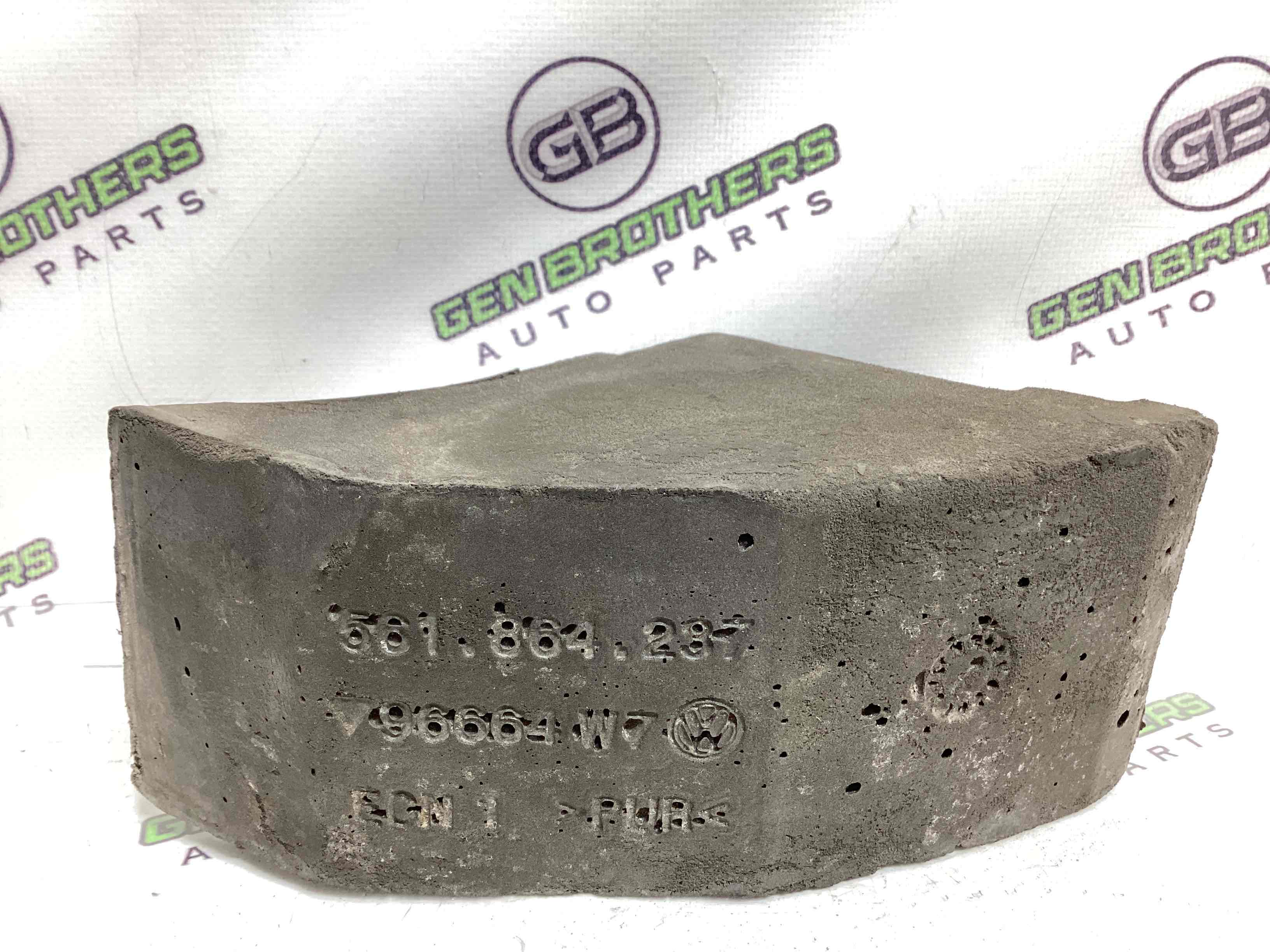 Ізолятор крила, ущільнювач та повітропровід крила