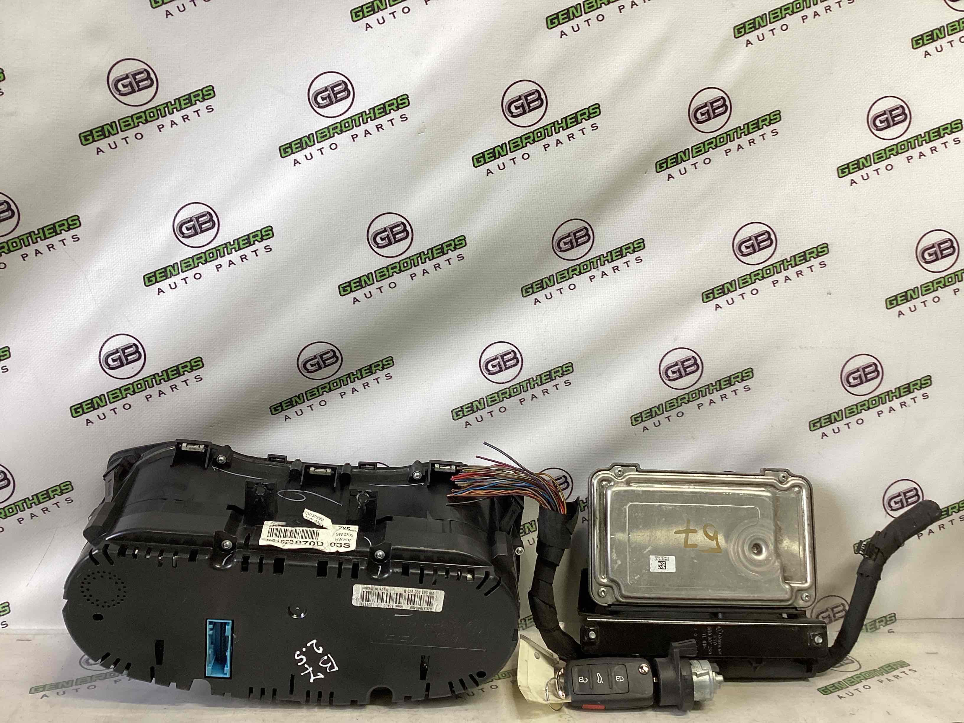 Щиток приладів панель приладів