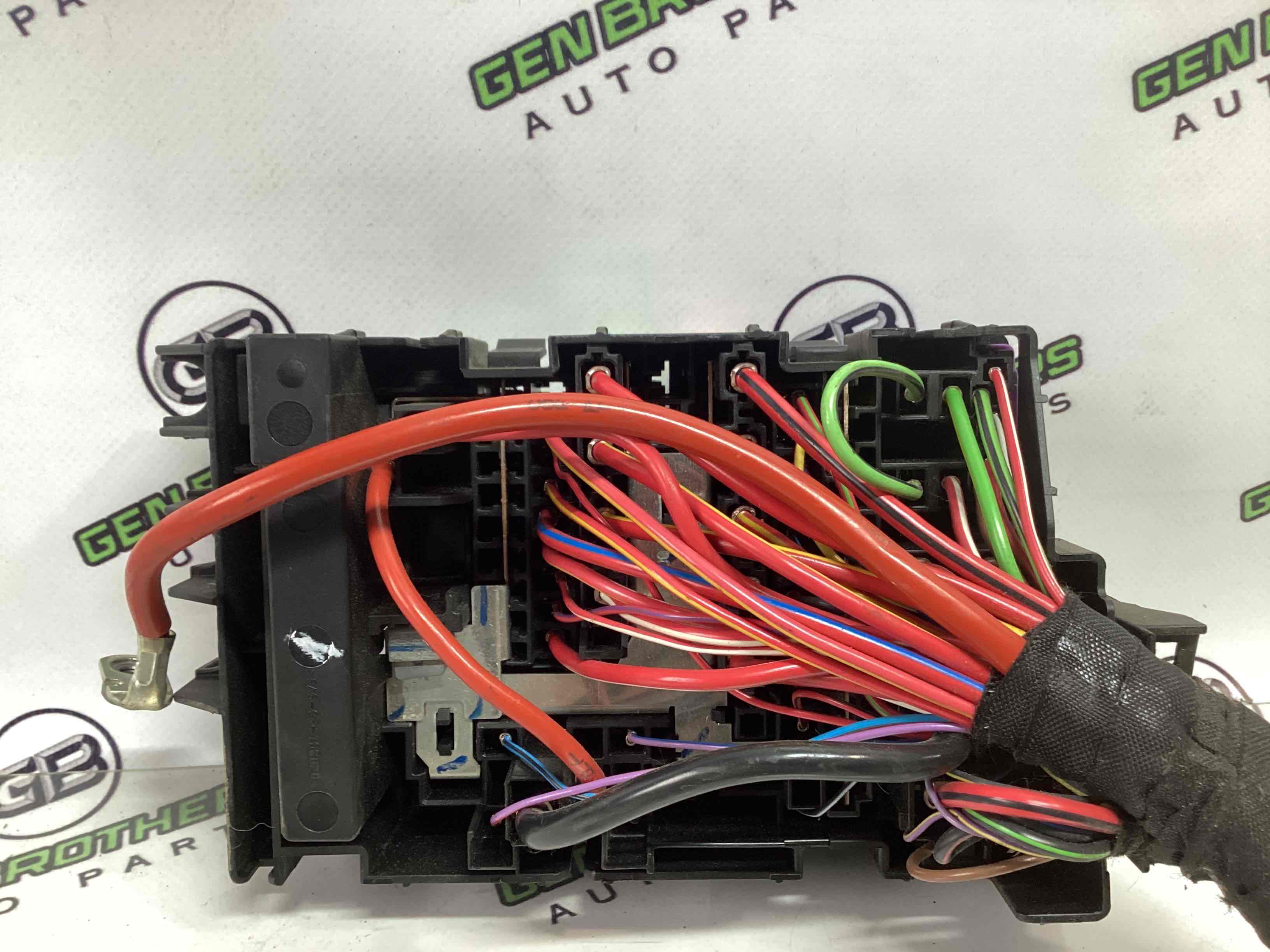 Блок запобіжників (блок реле)