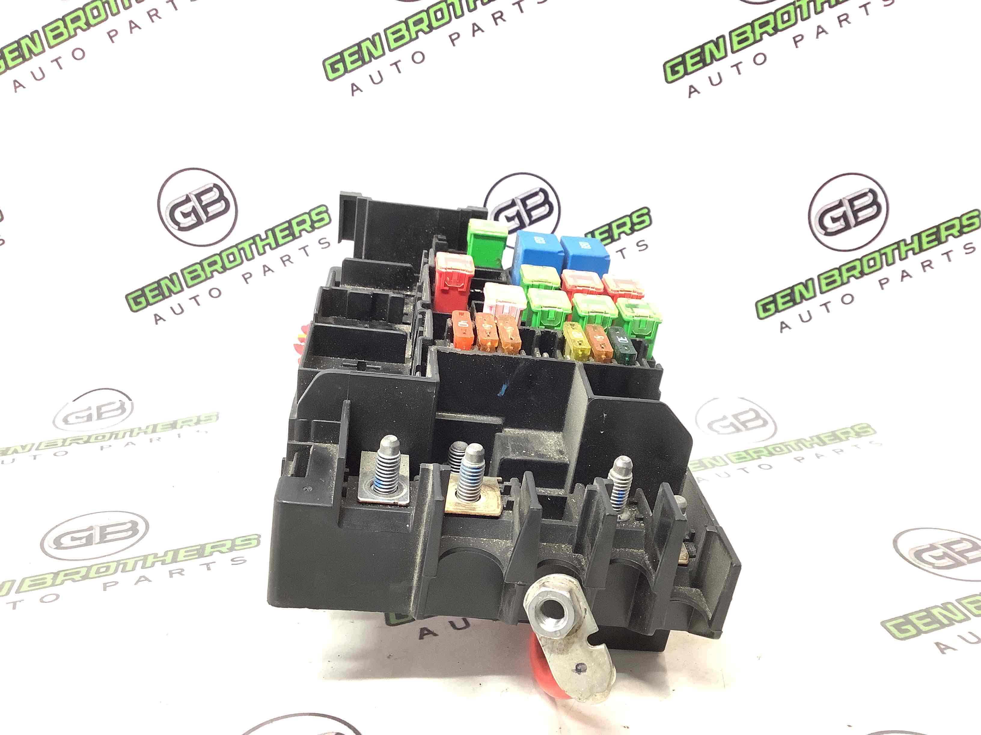 Блок запобіжників (блок реле)