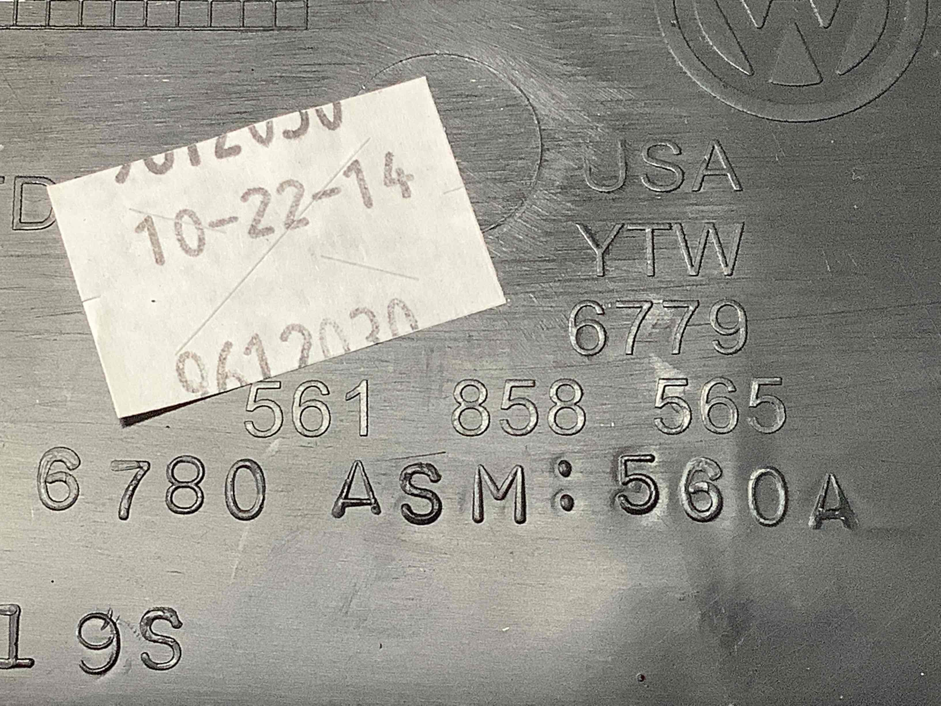 Оздоблення керма та кермової колонки