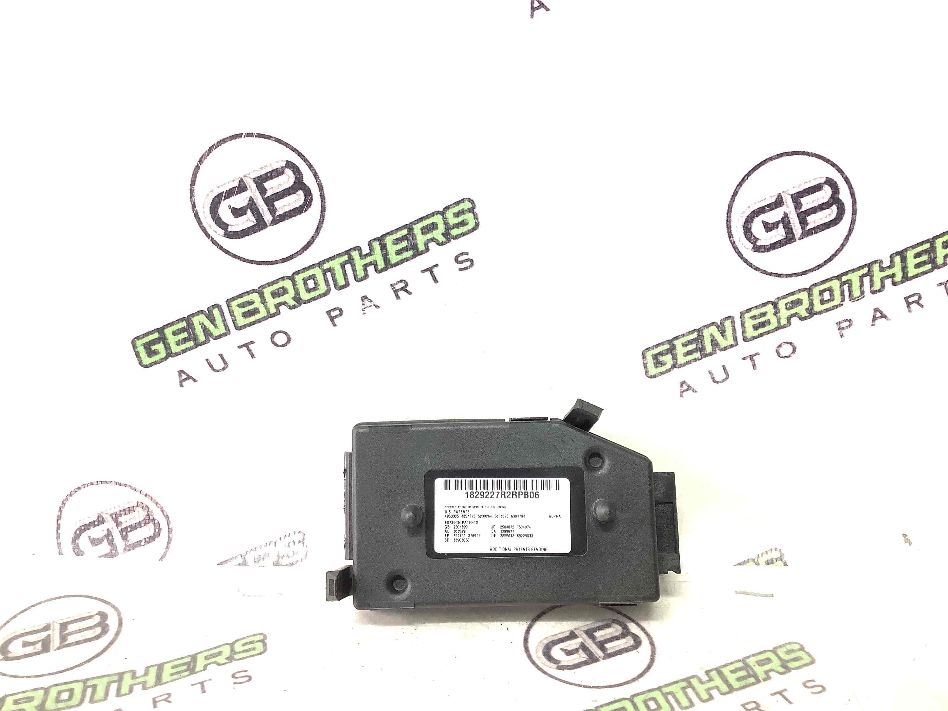 Датчик відкриття кришки багажника