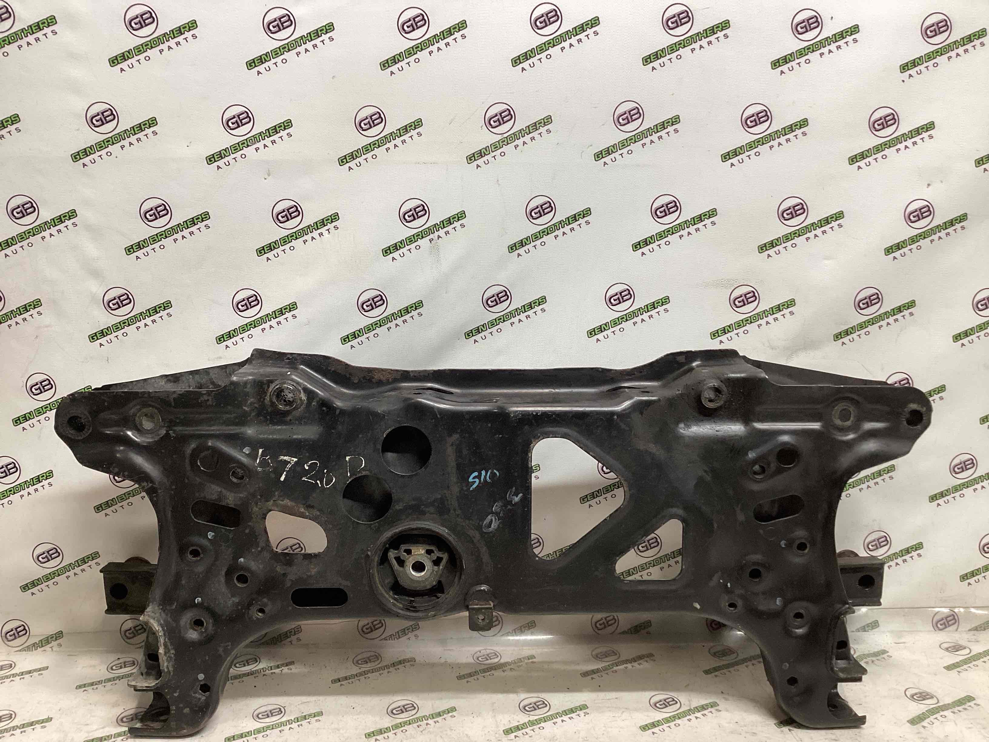 Балка підвіски передня підрамник