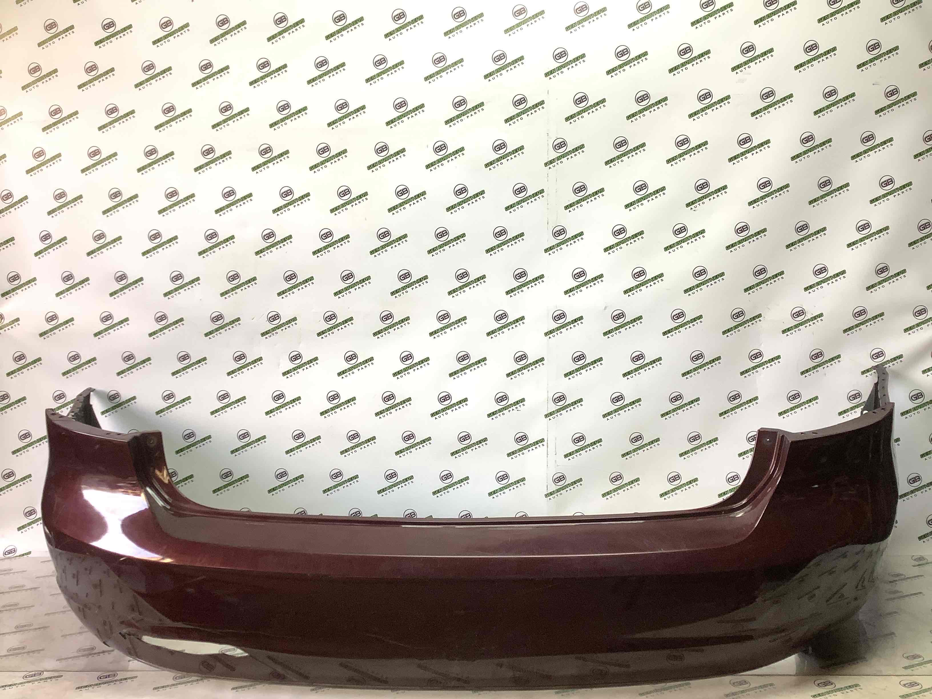 Бампер задній