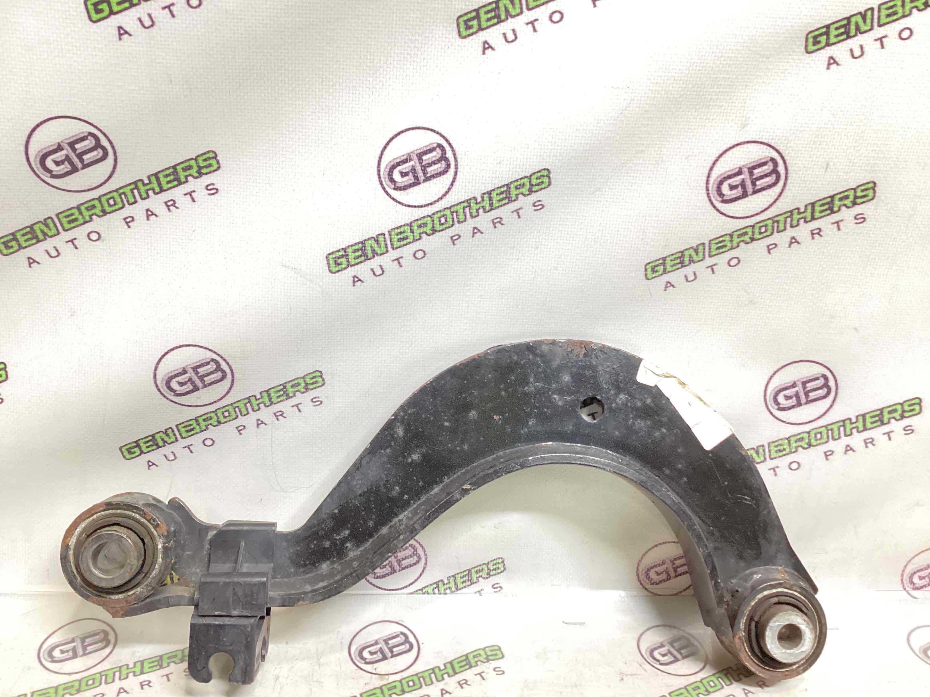 Важіль задній