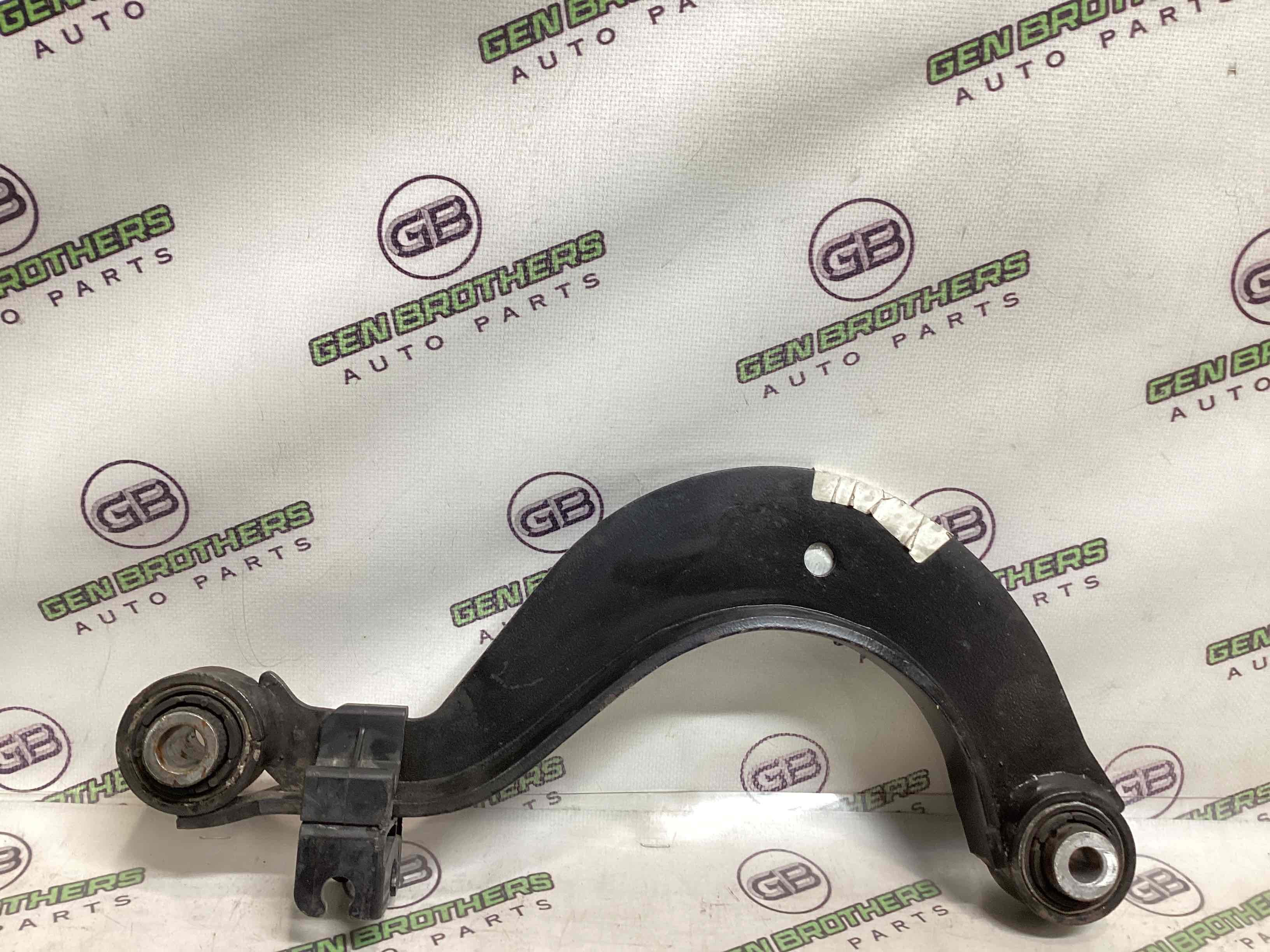 Важіль задній