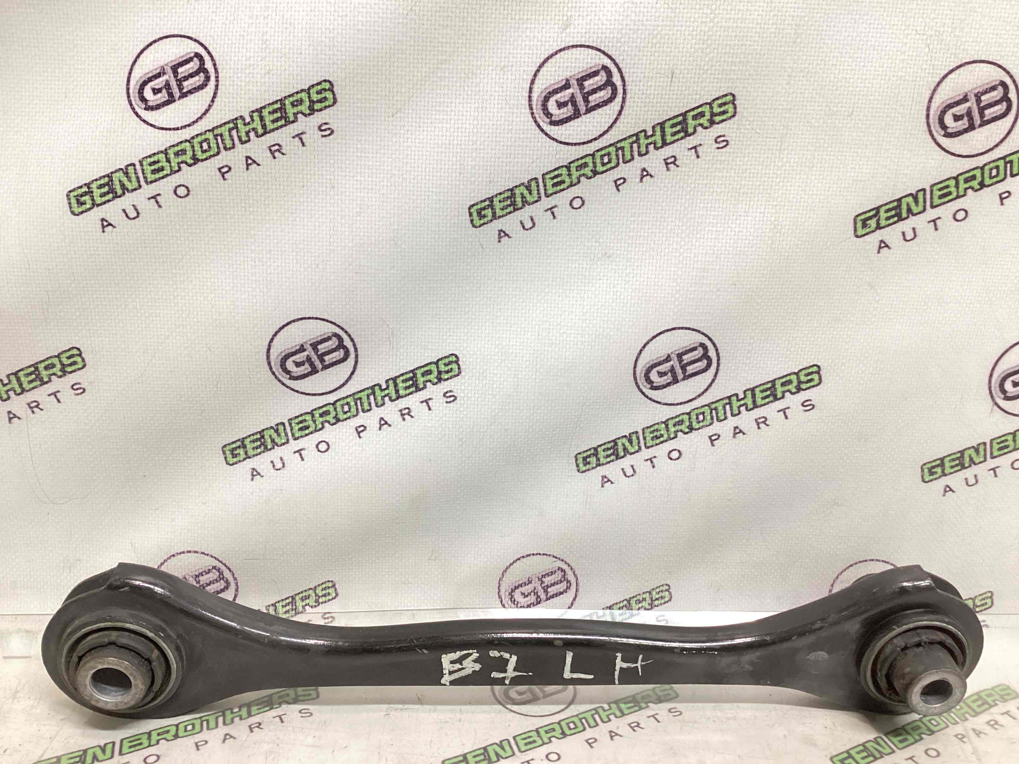 Важіль задній