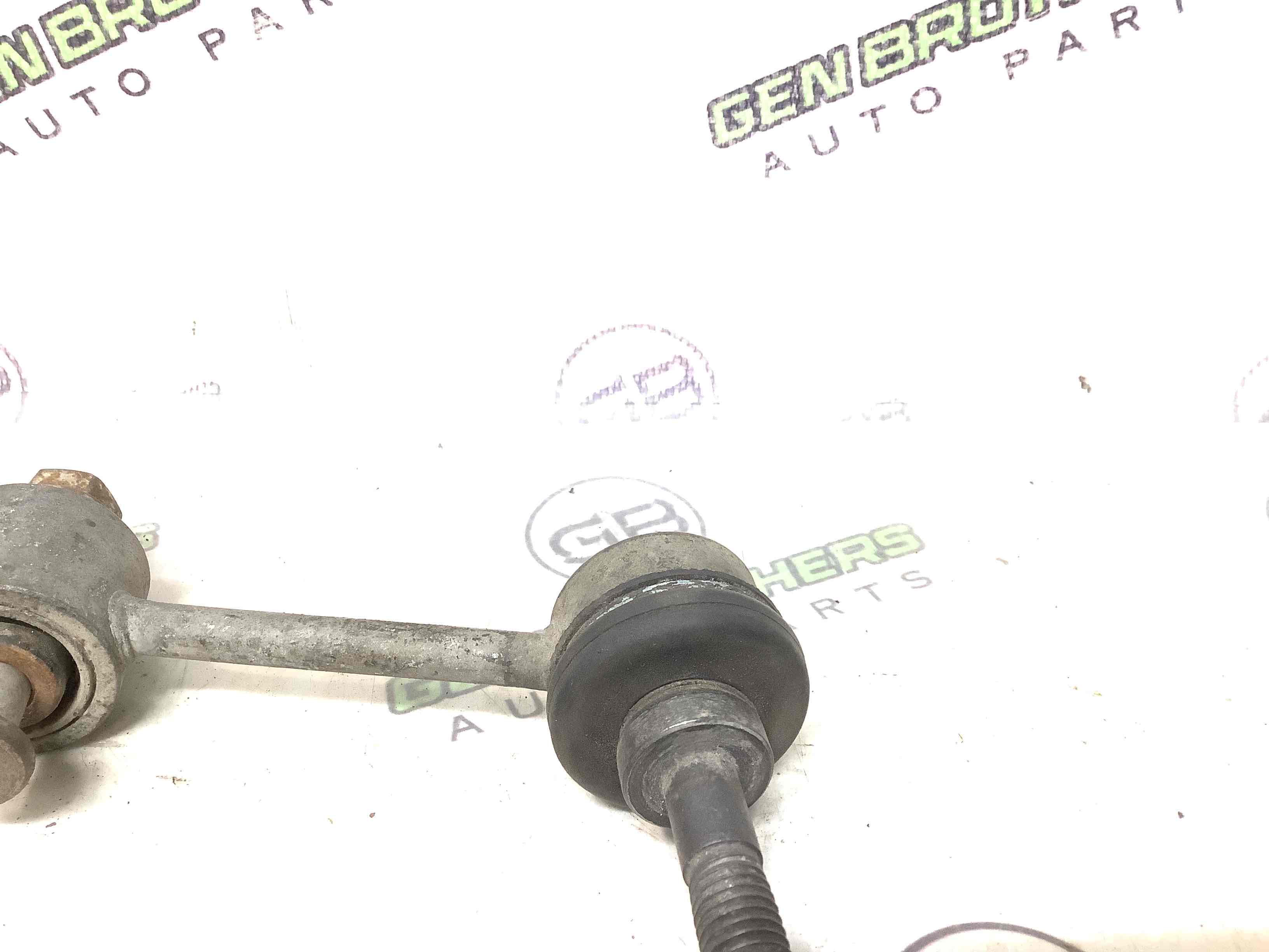 Стійка стабілізатора