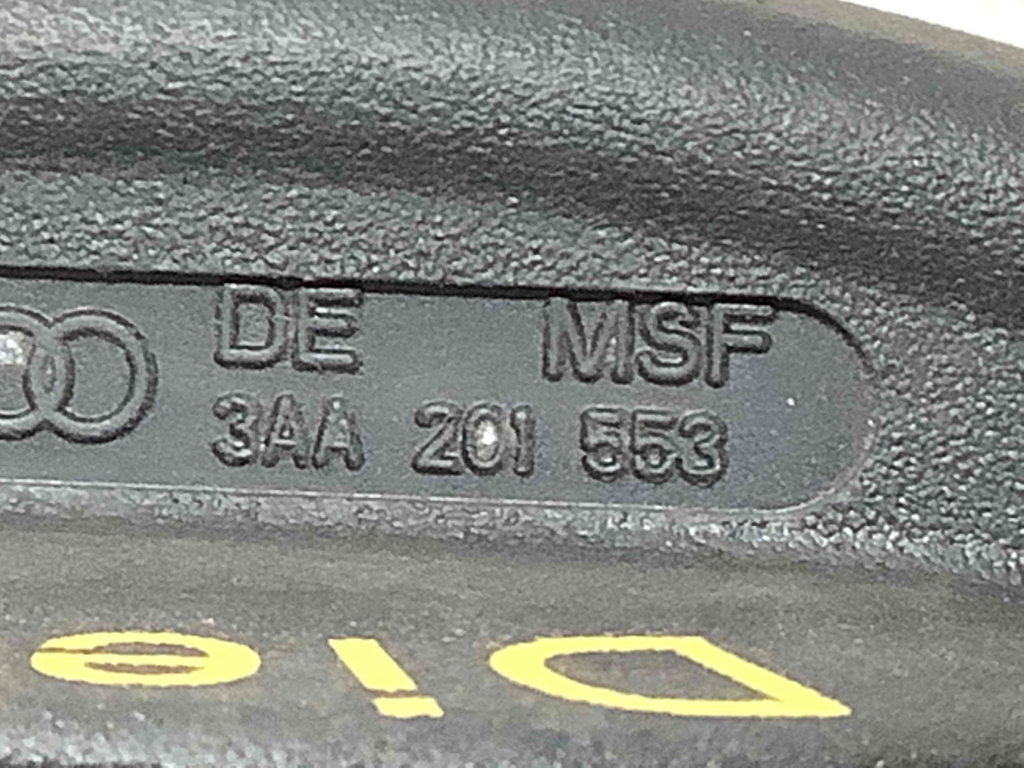 Корок бака, кришка заливної горловини, дотяжка