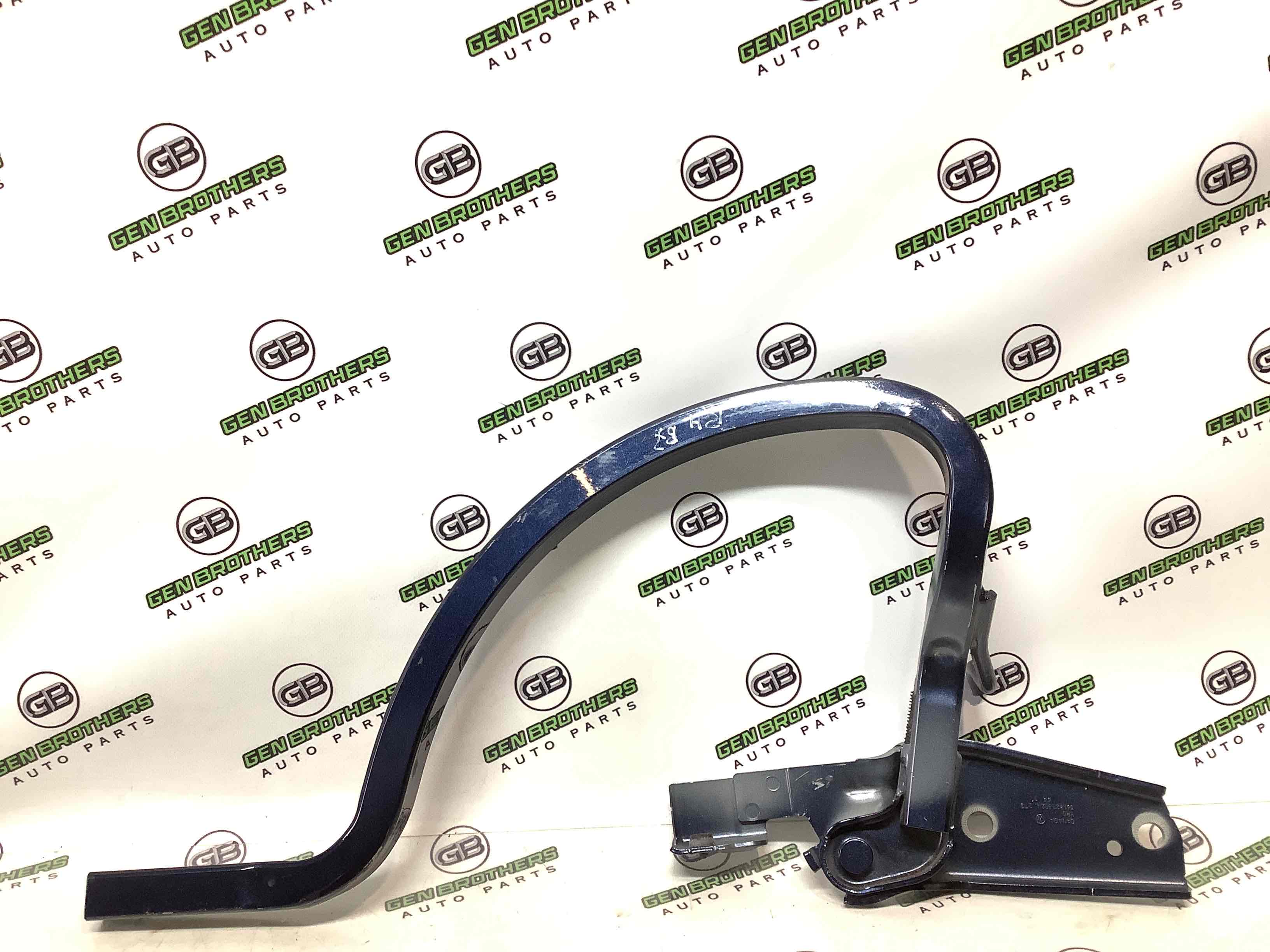 Петля кришки багажника, двері багажника