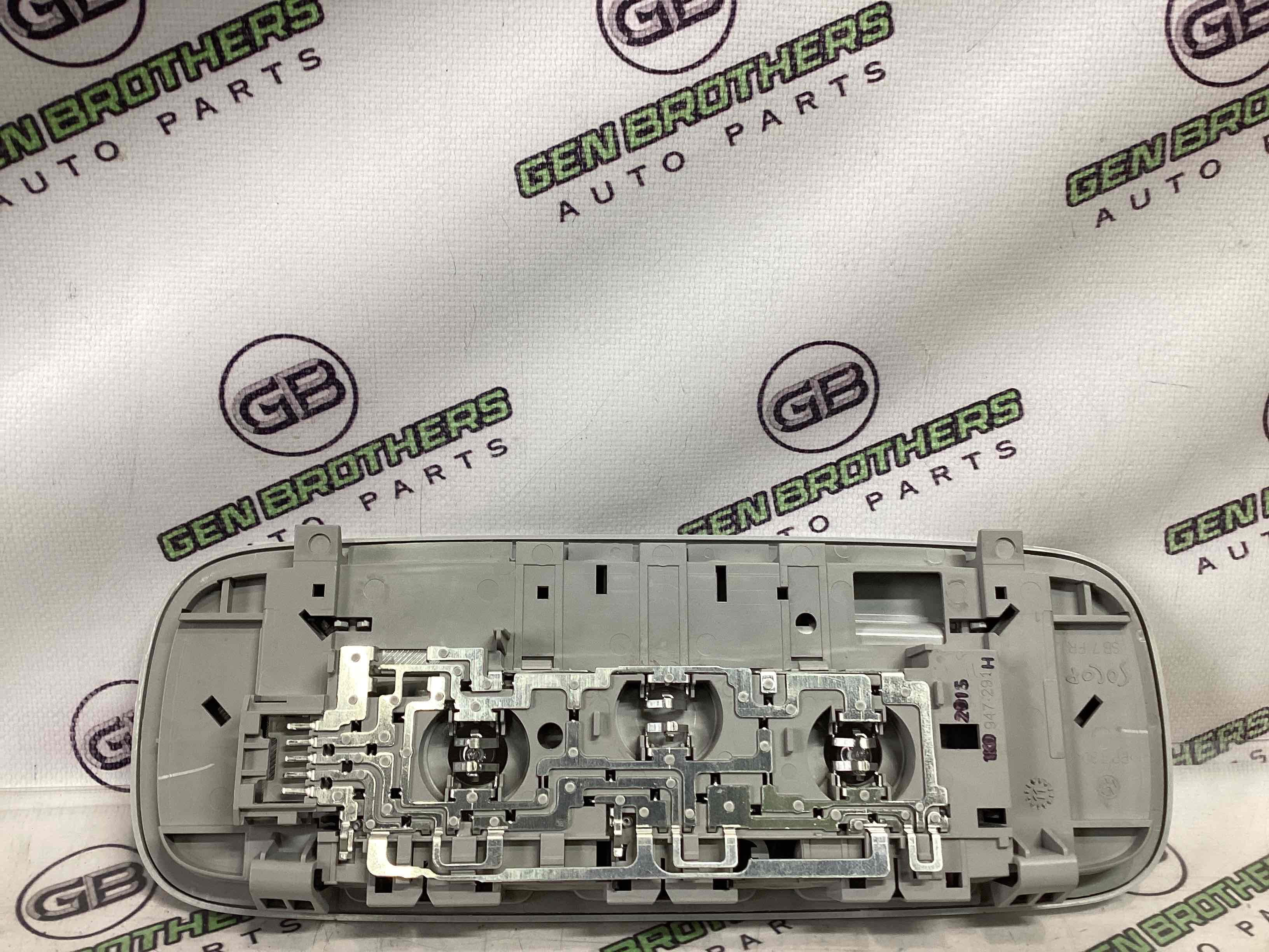 Ліхтар салонний, плафон