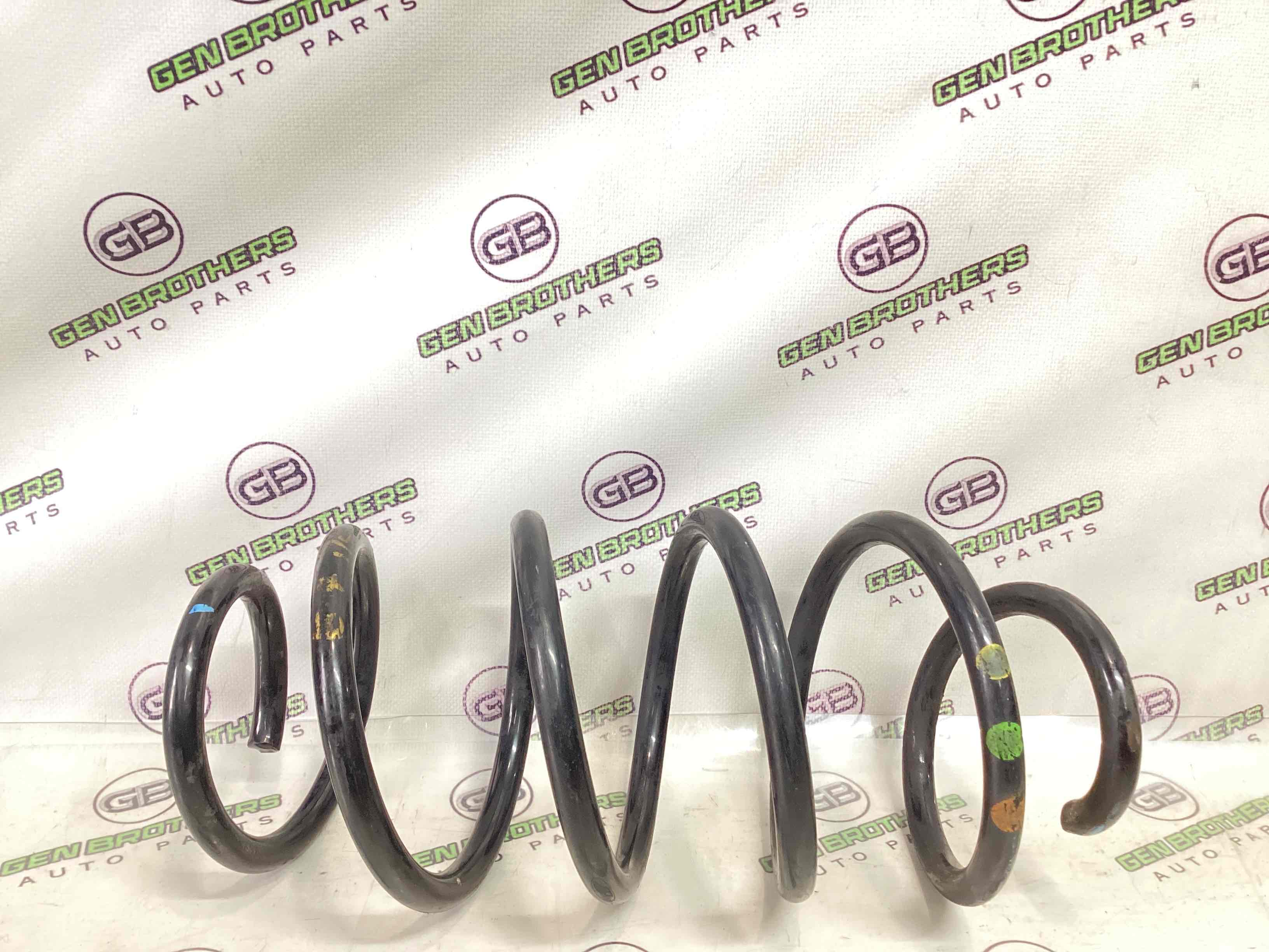 Пружина передня