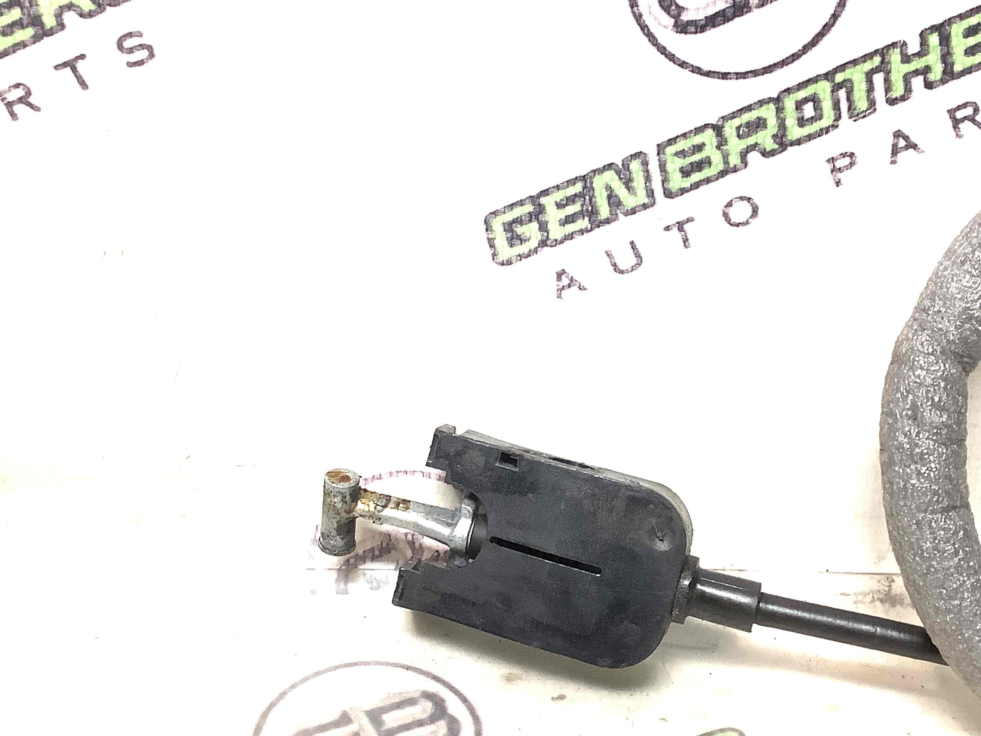 Трос ручки дверей