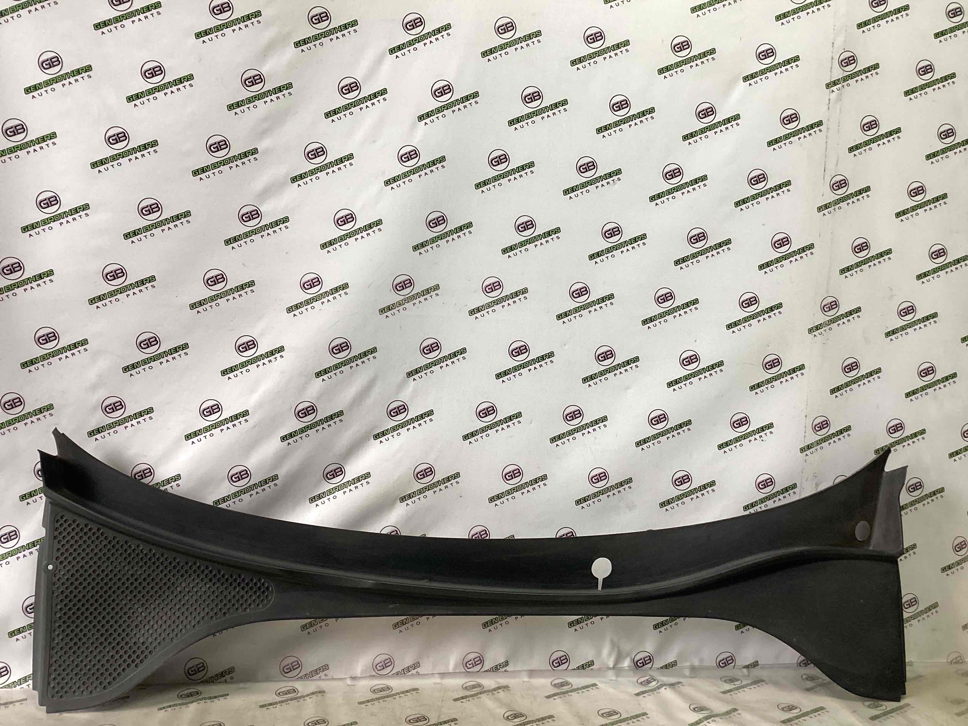 Жабо трапеції двірників, кріплення жабо