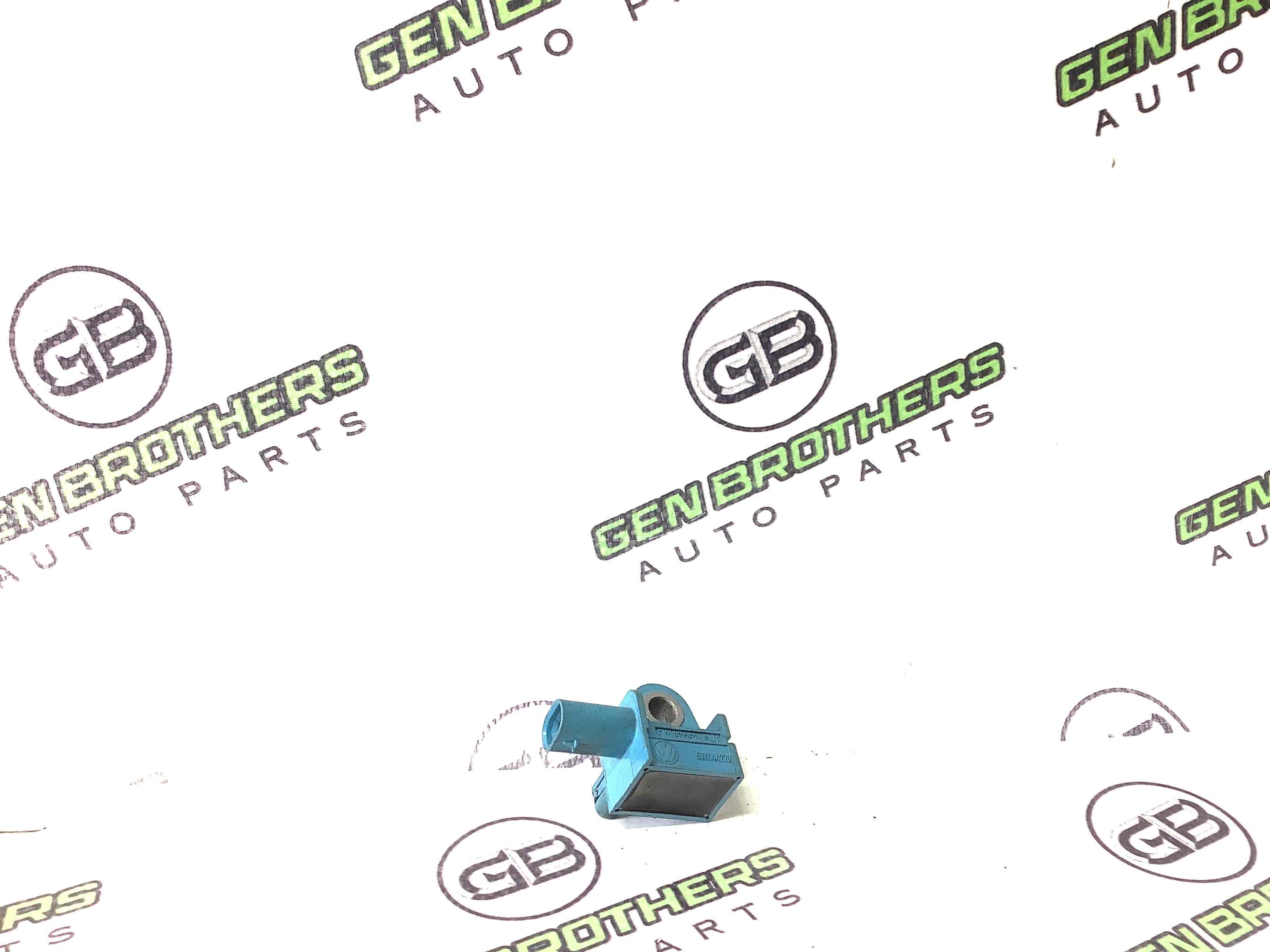 Датчик удару Airbag бічний