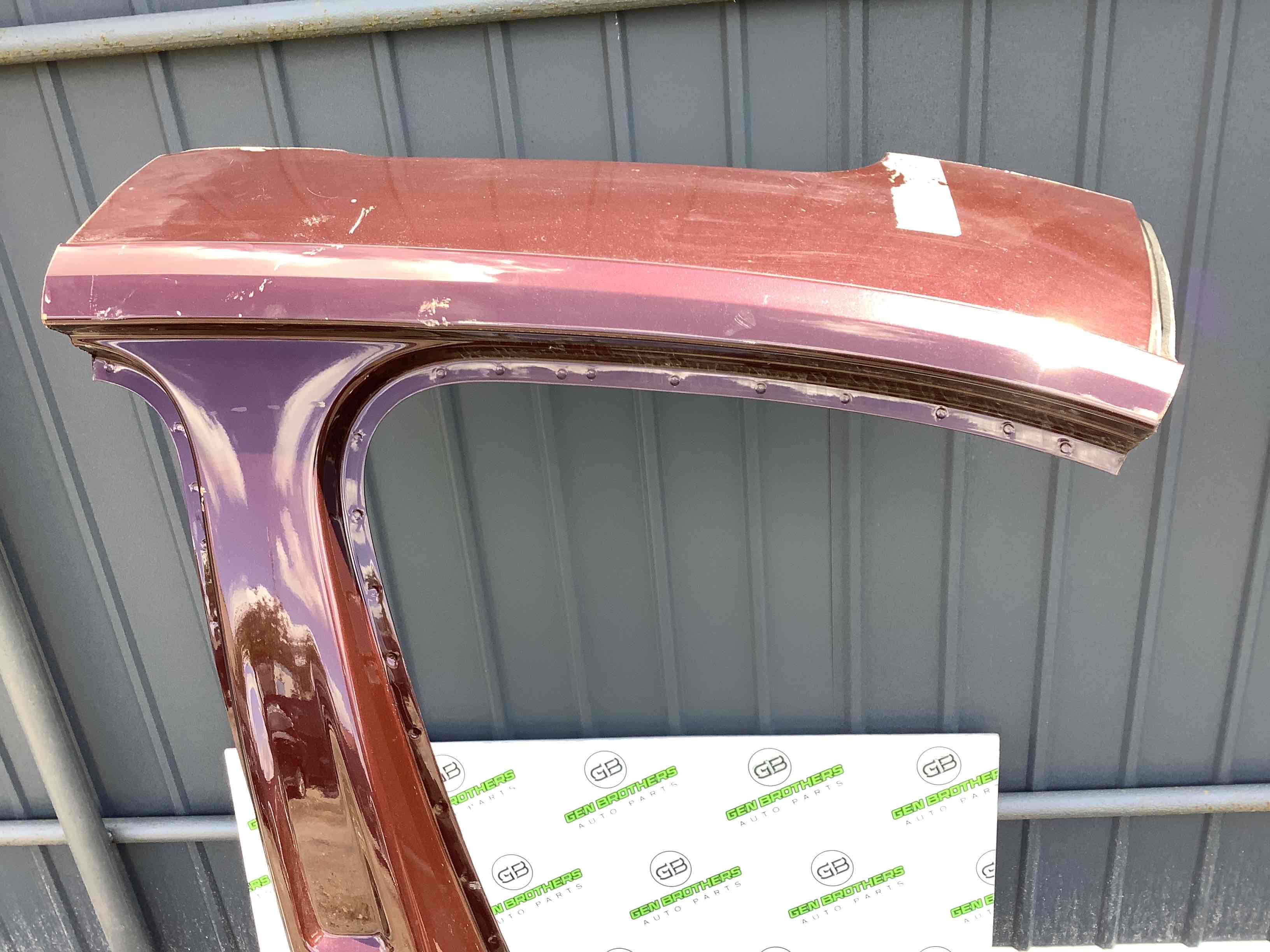 Стійки кузова та пороги