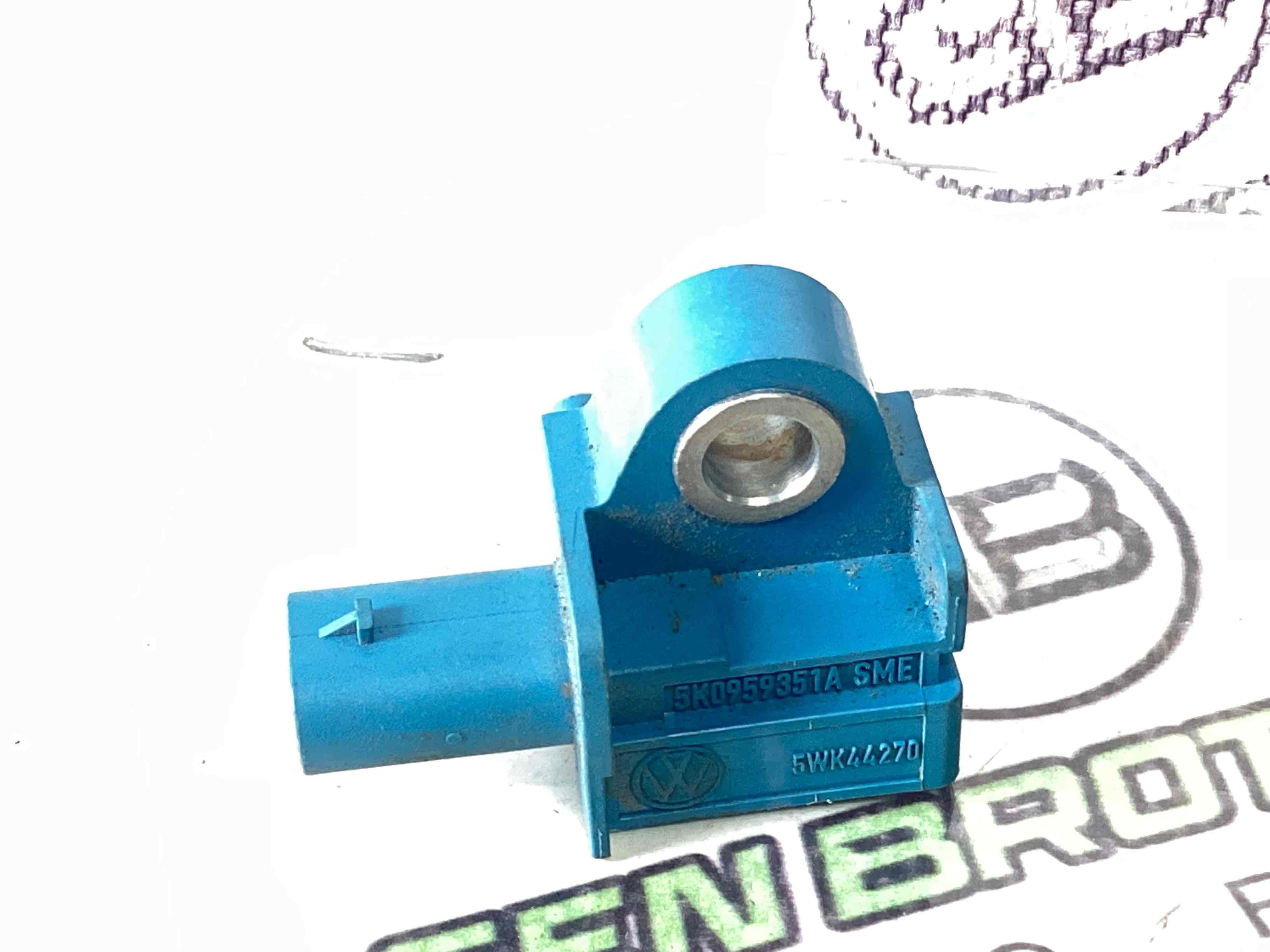 Датчик удару Airbag бічний