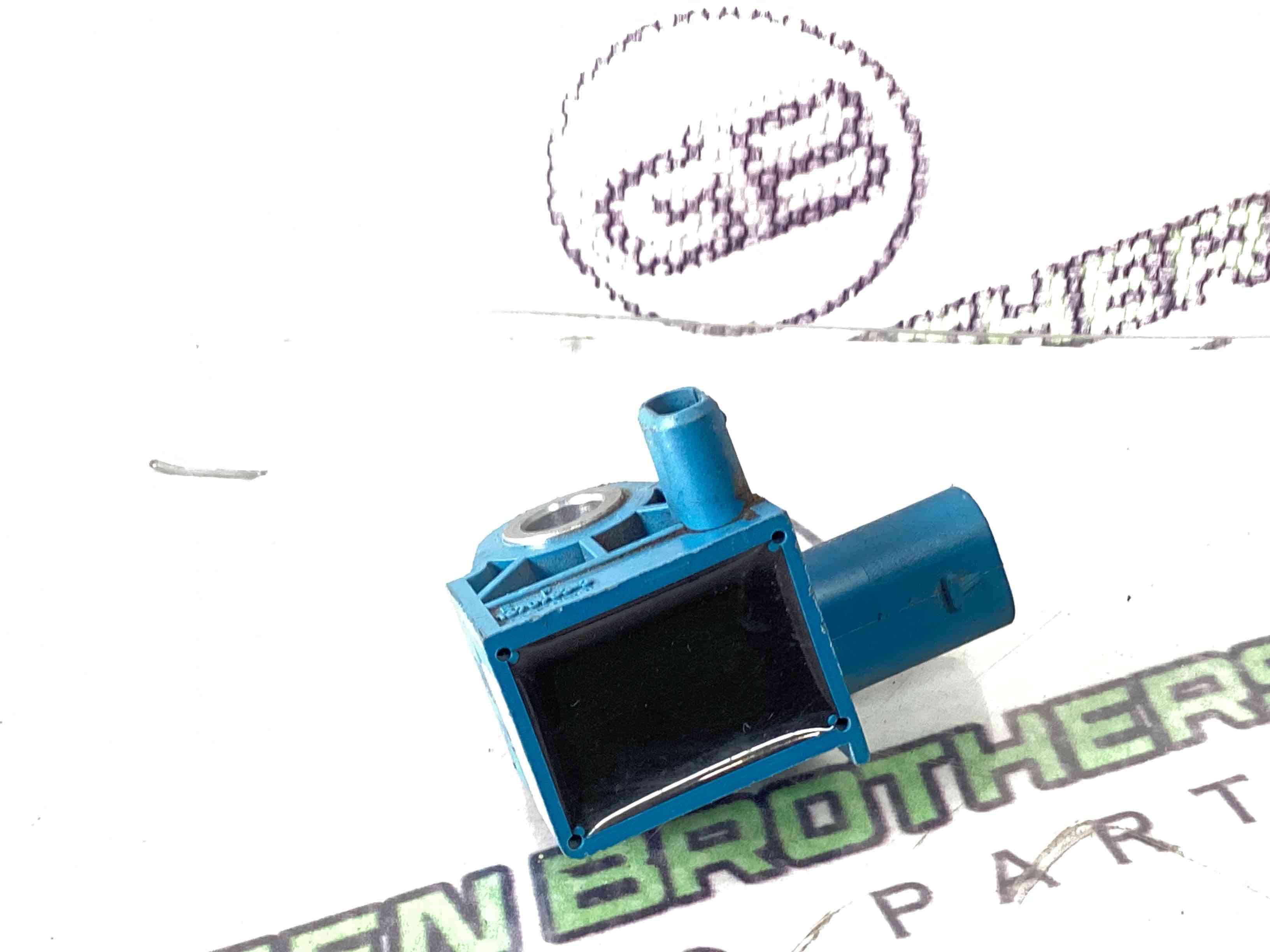 Датчик удару Airbag бічний