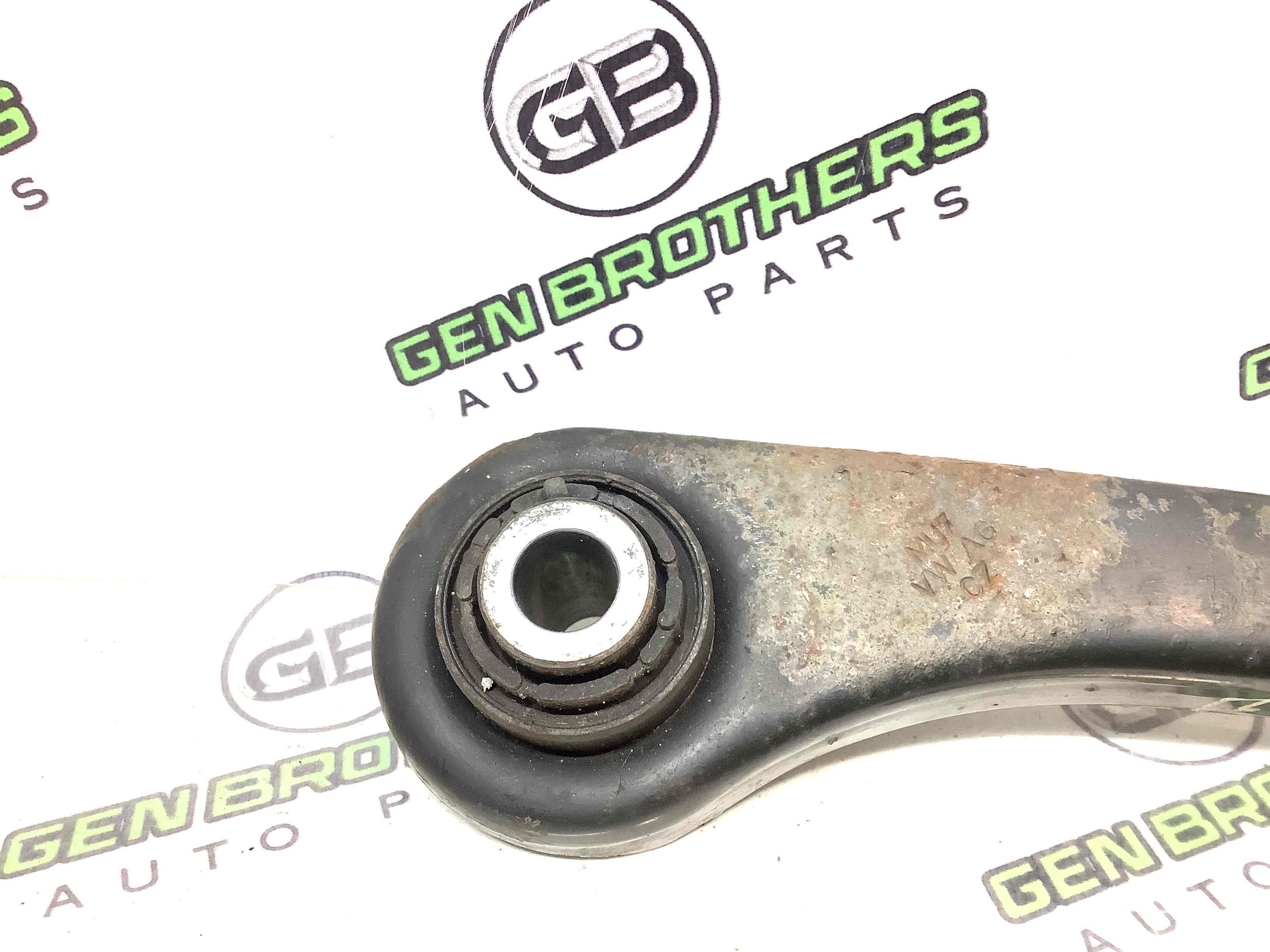 Важіль задній лівий