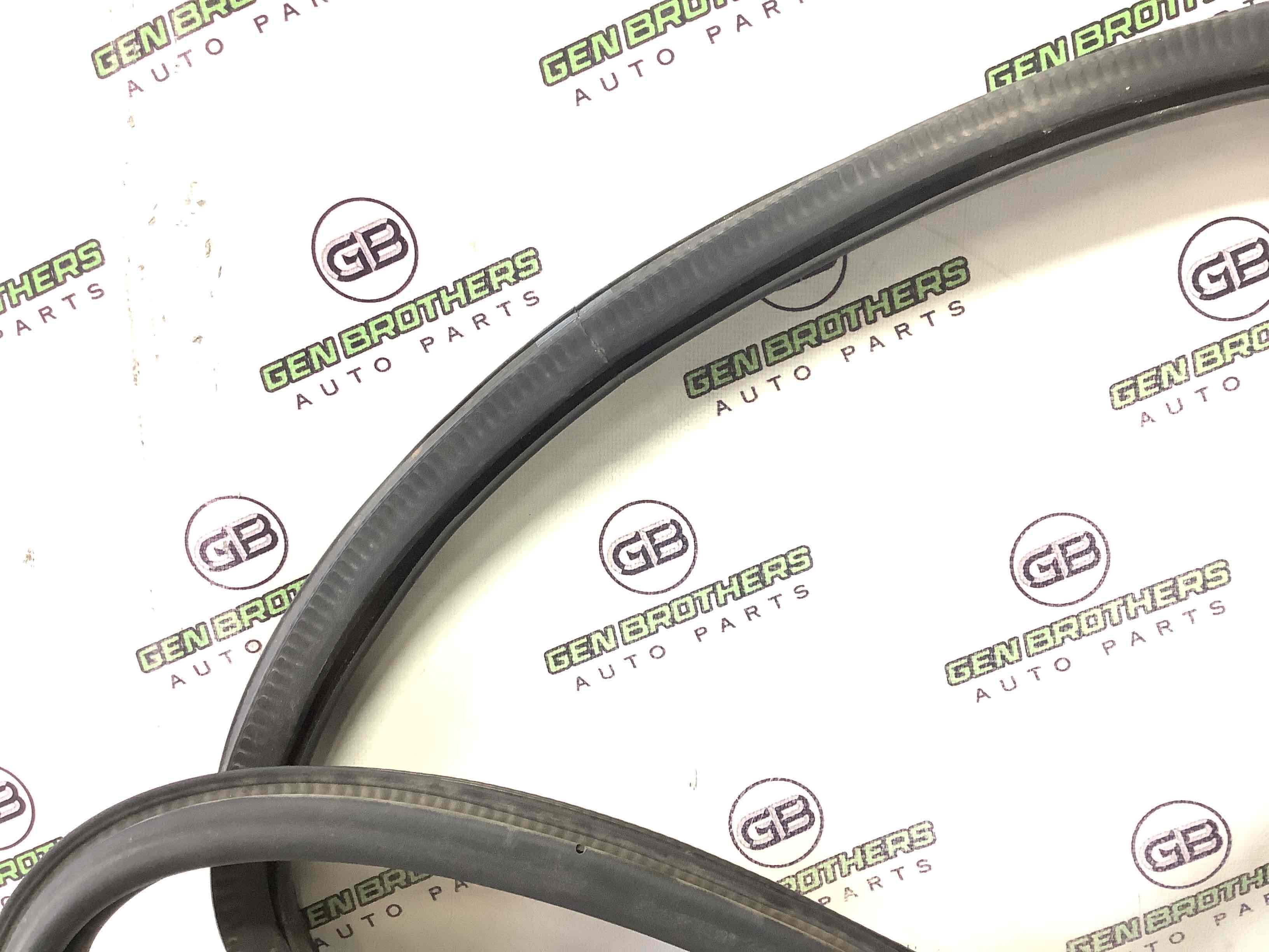 Ущільнювач скла, двері