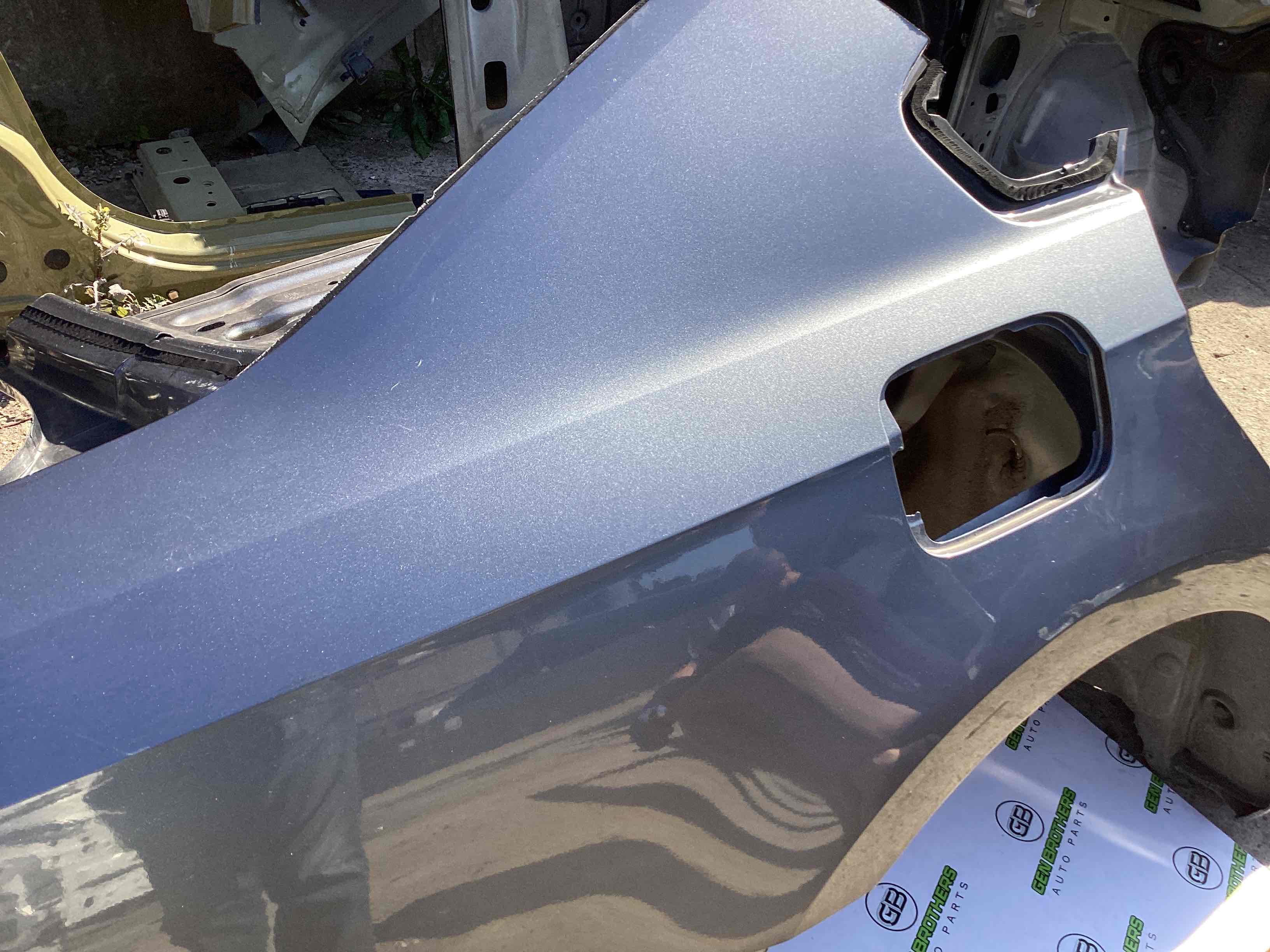 Чверть задня права