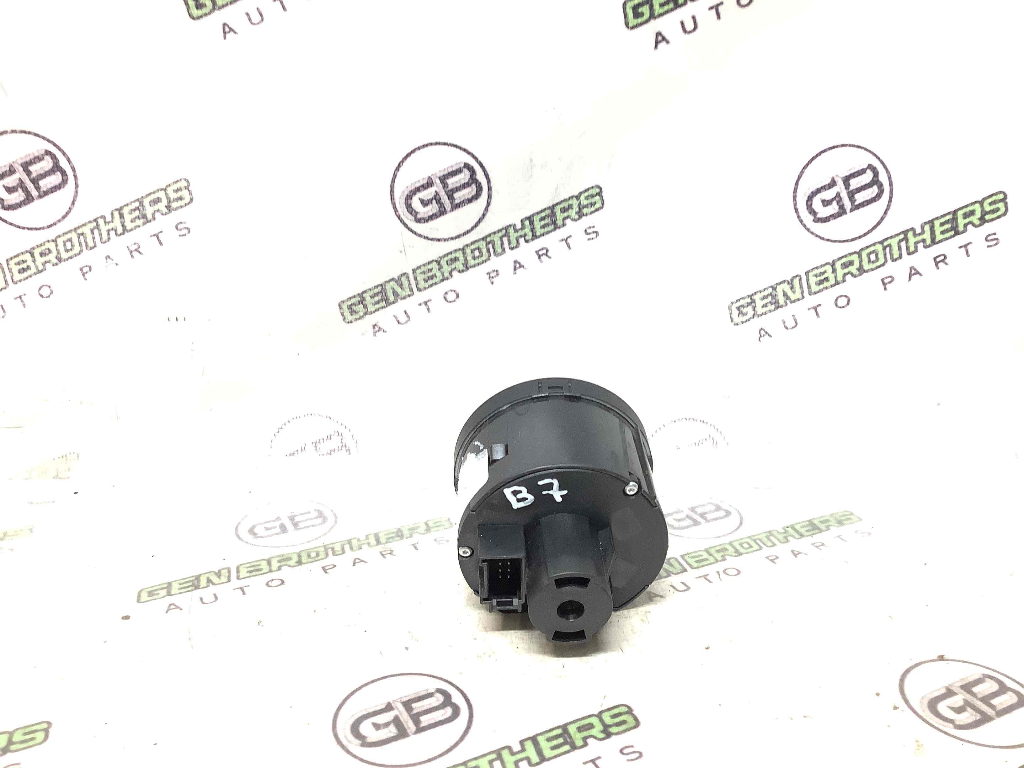 Блок керування світлом, блок кнопок світла