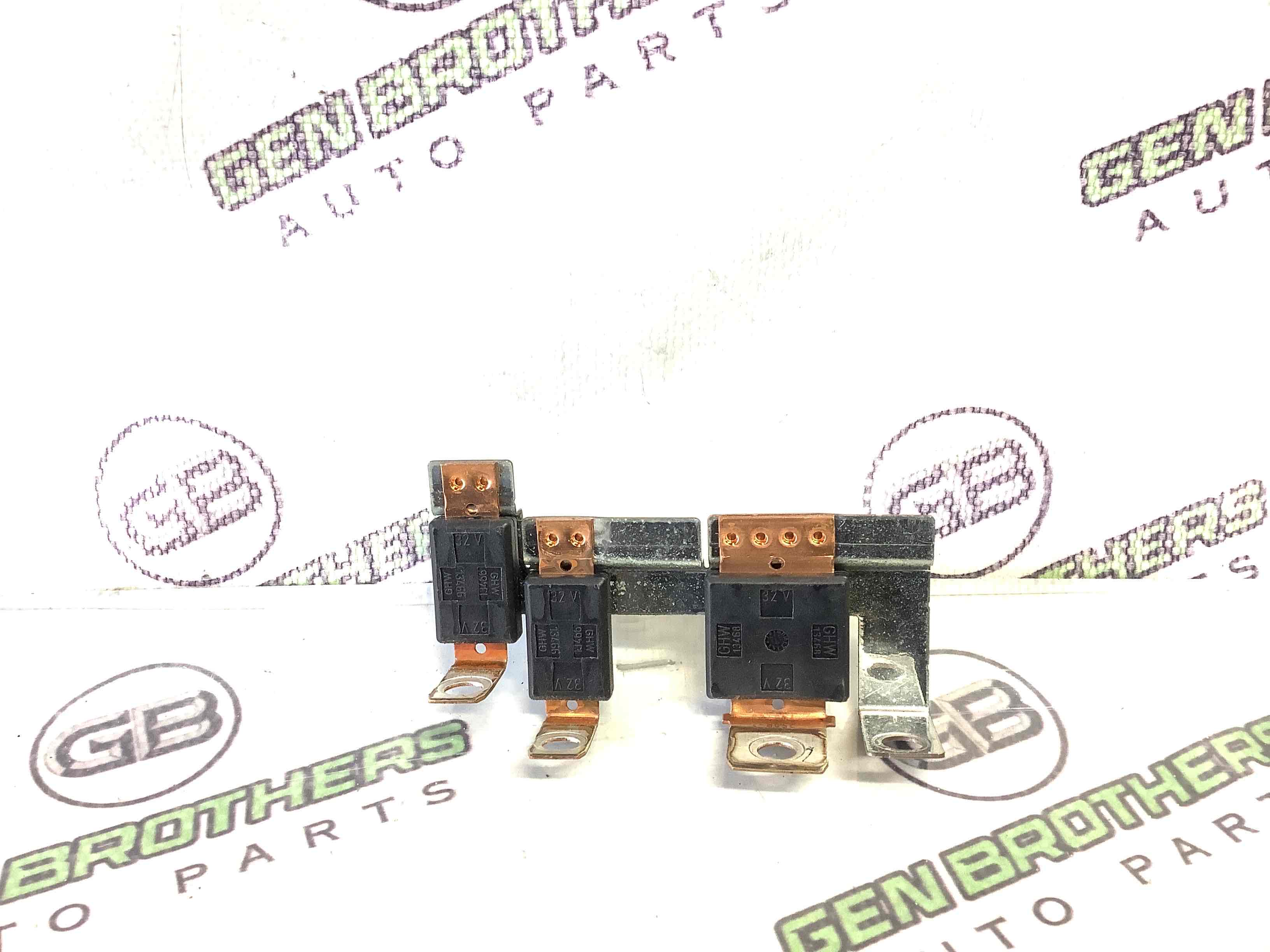 Блок запобіжників (блок реле)