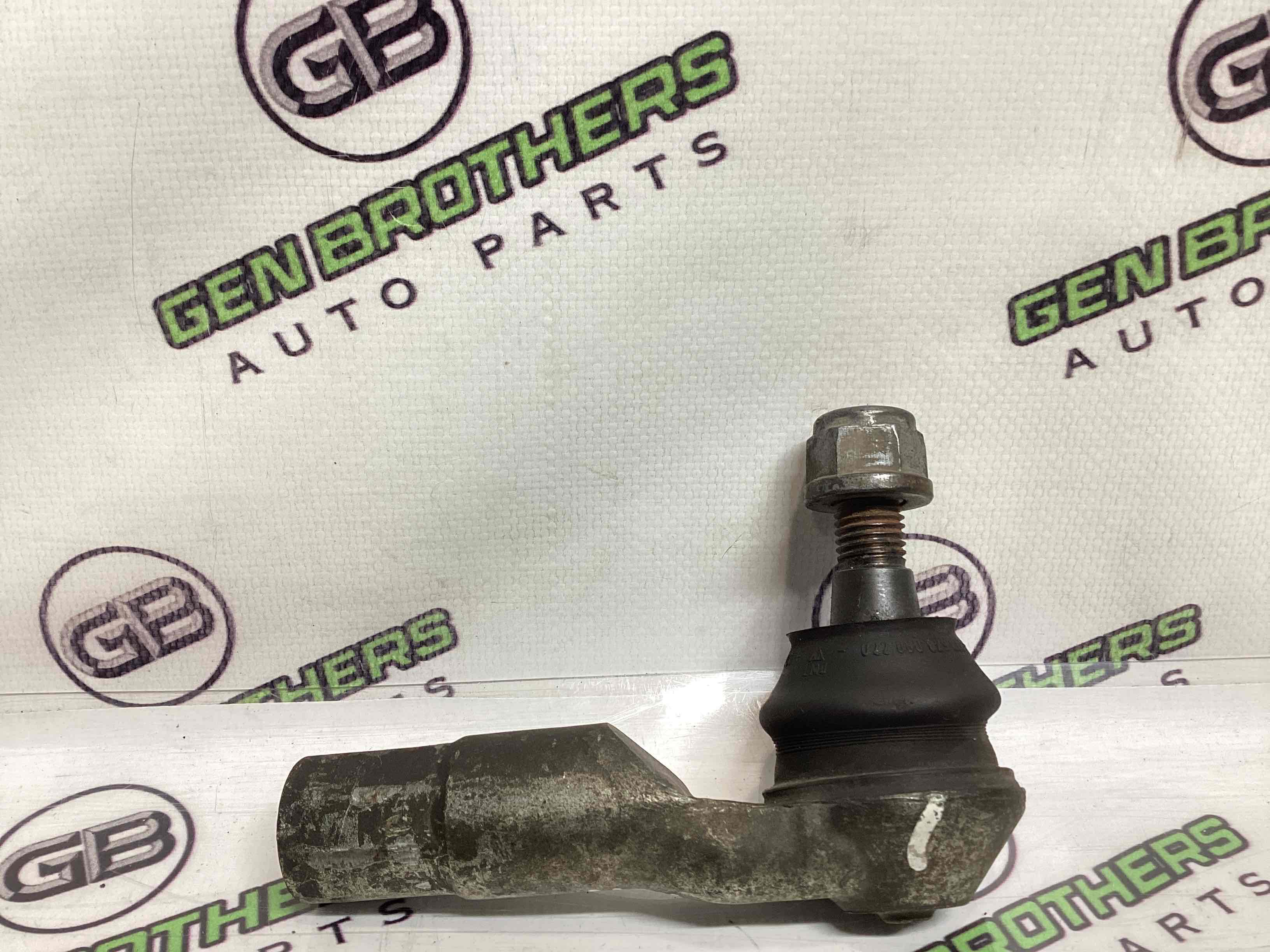 Тяга рульова, наконечник