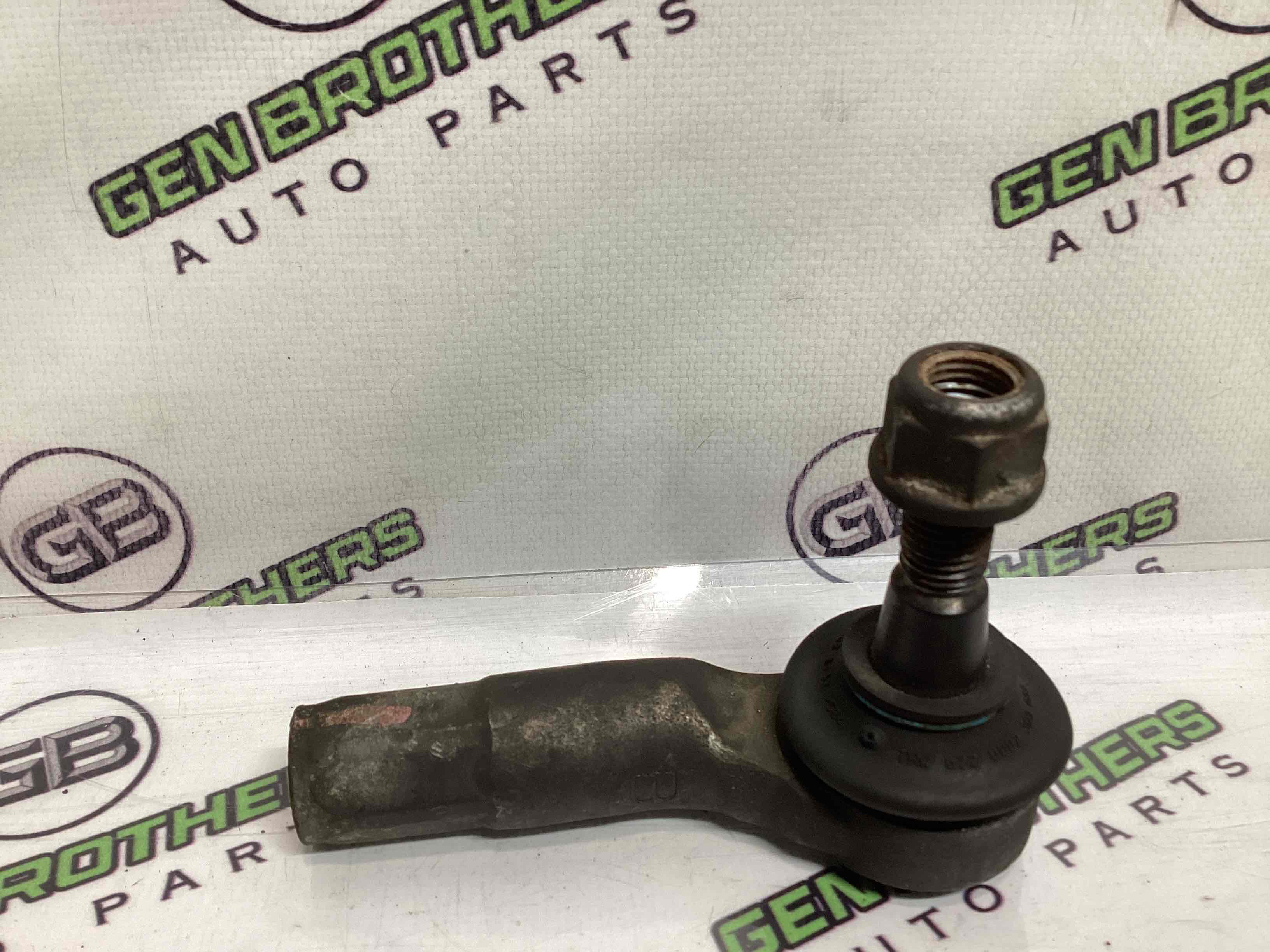 Тяга рульова, наконечник