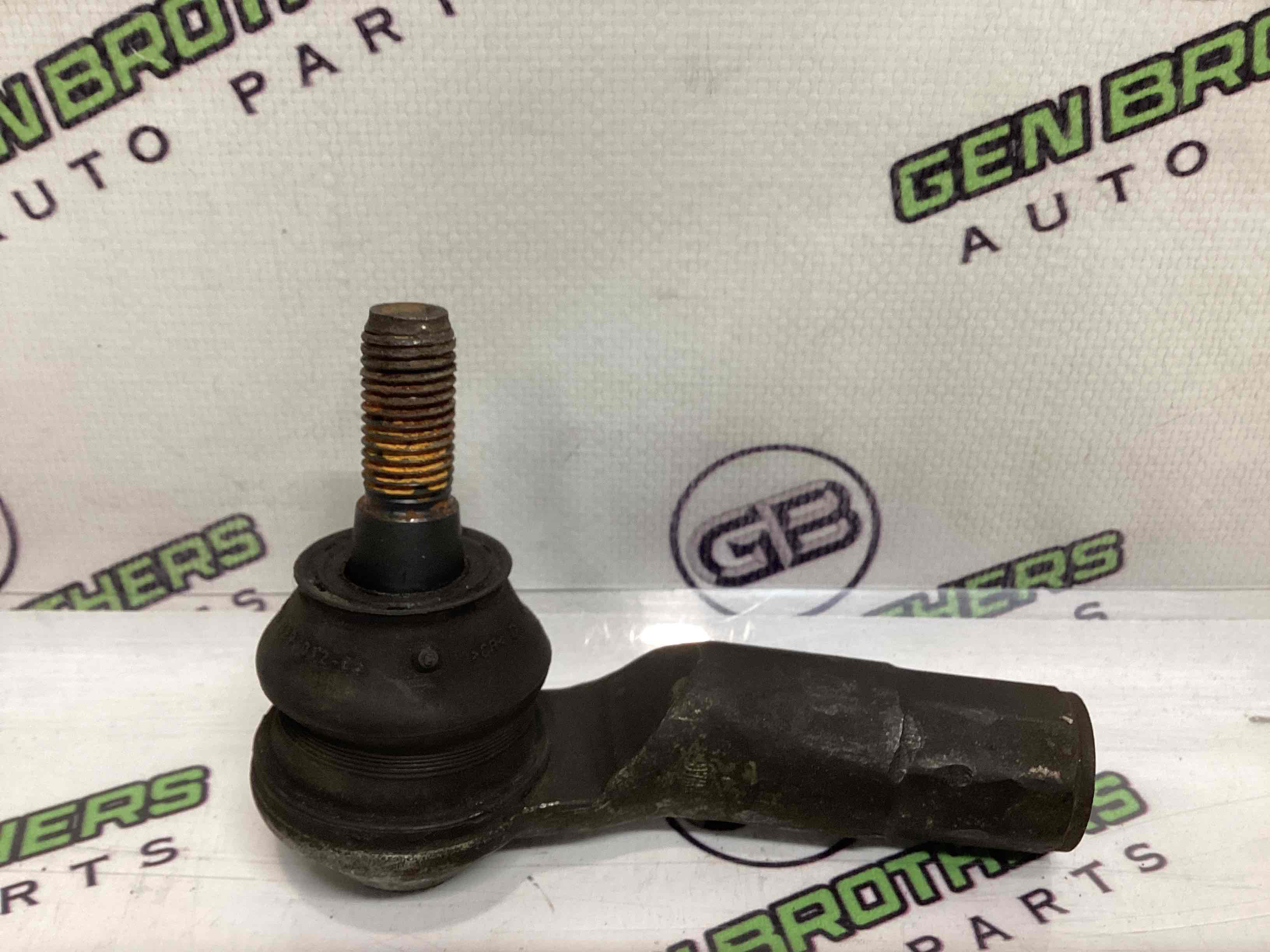 Тяга рульова, наконечник