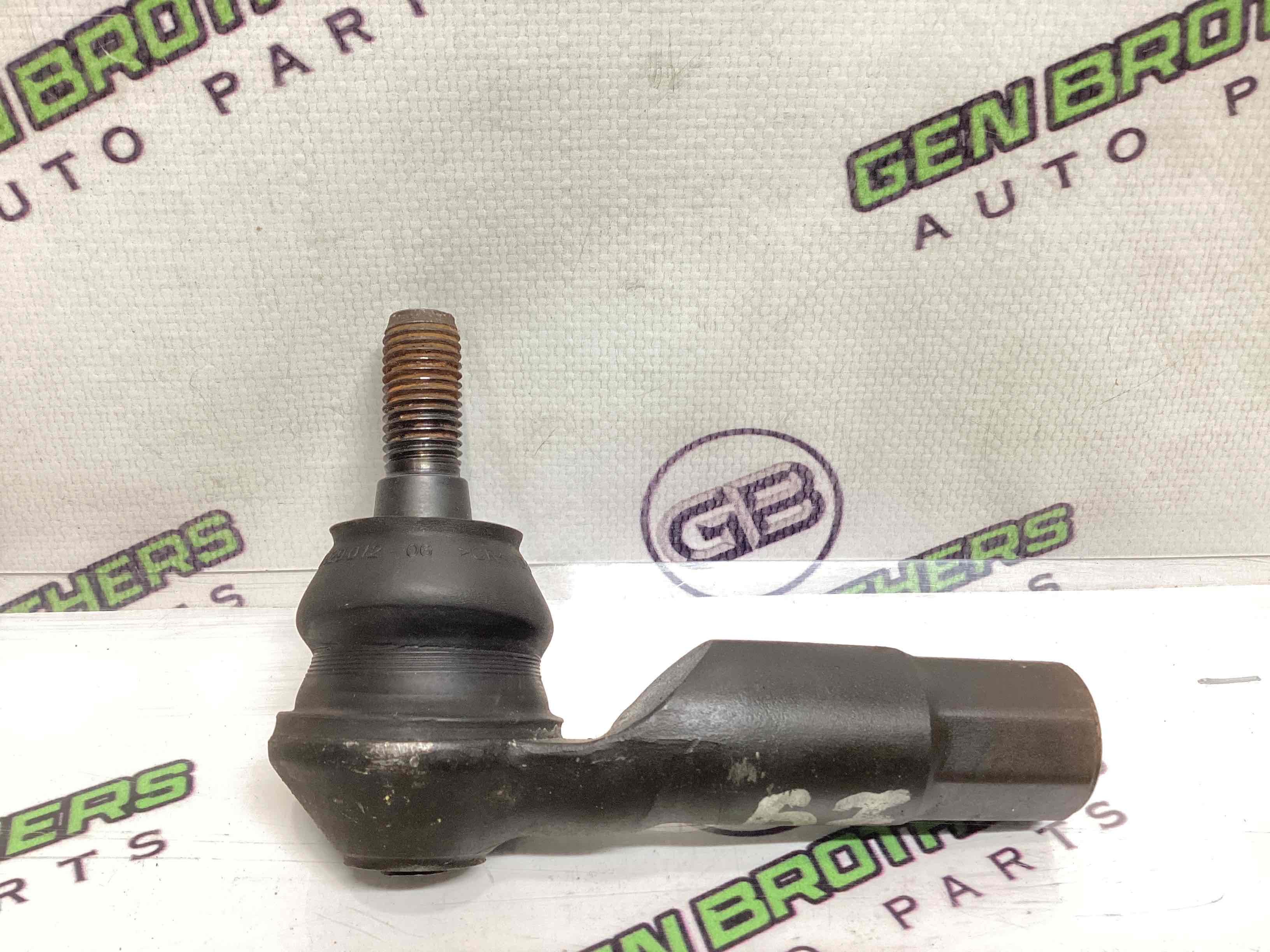 Тяга рульова, наконечник