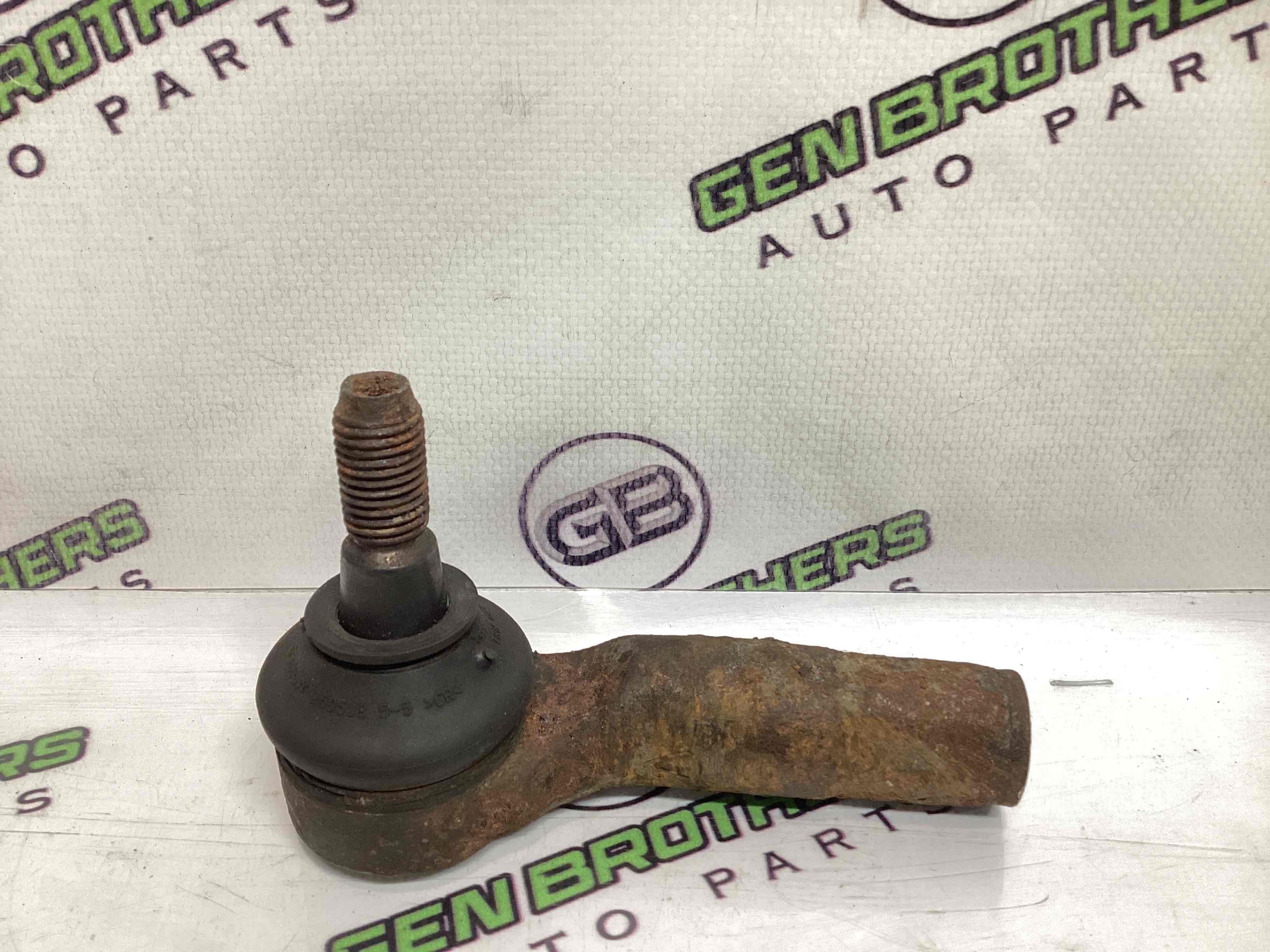 Тяга рульова, наконечник