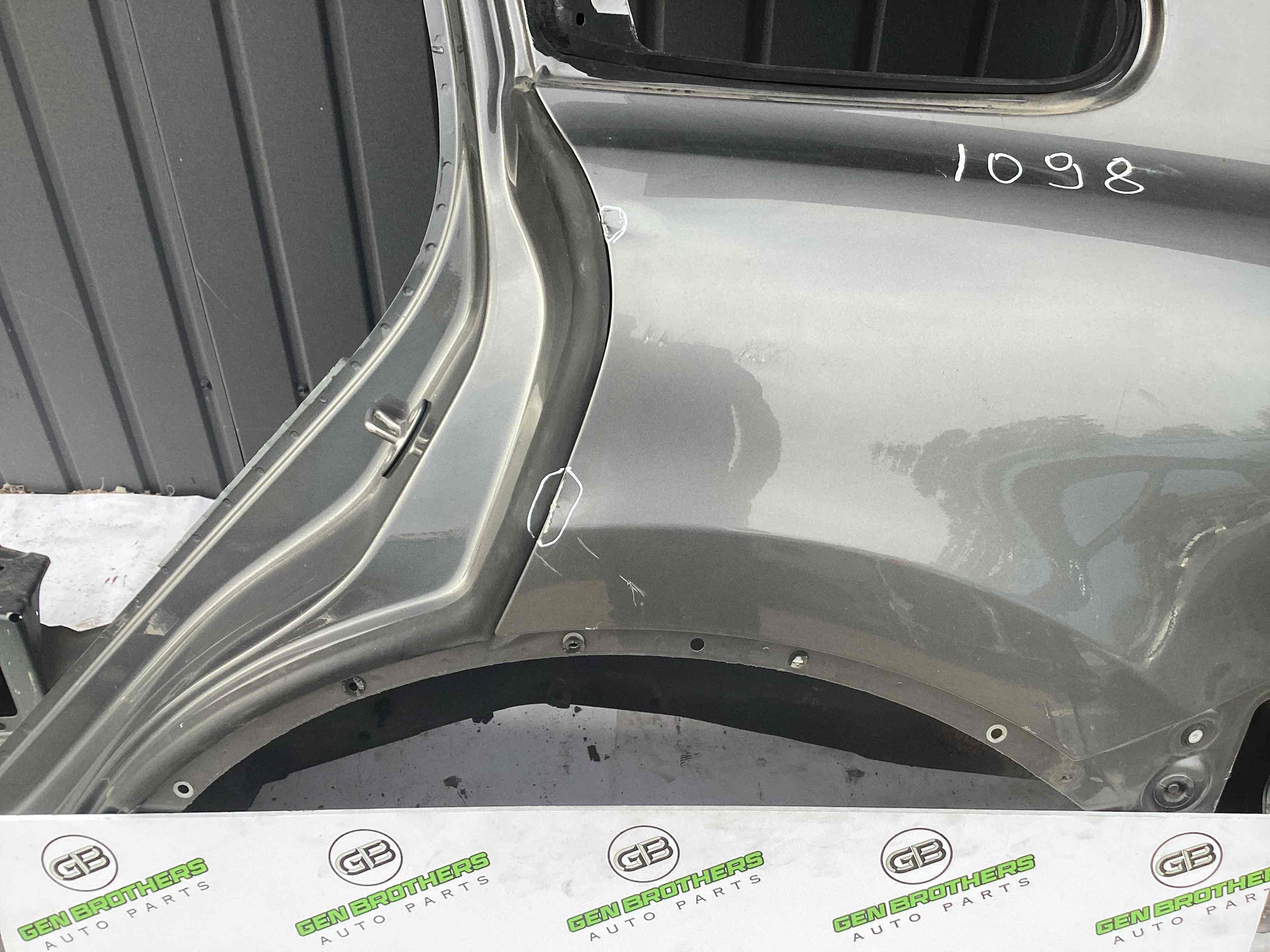 Чверть задня ліва