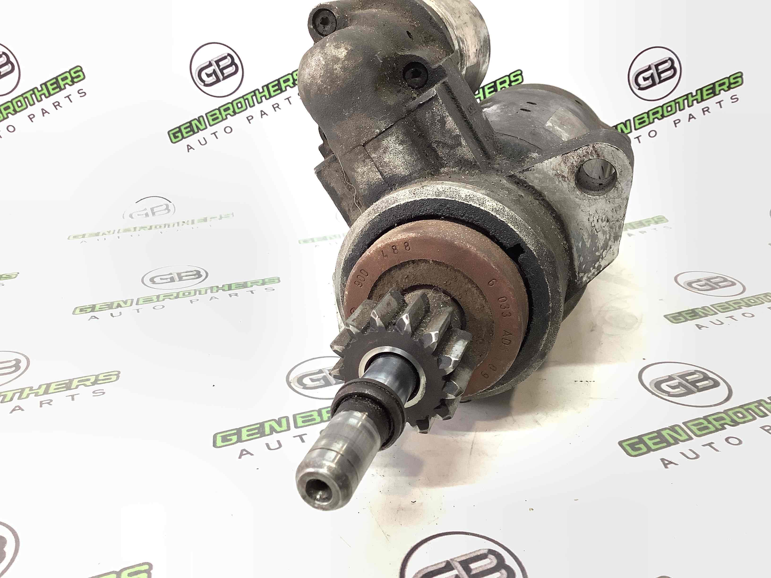 Стартер, кронштейн стартера