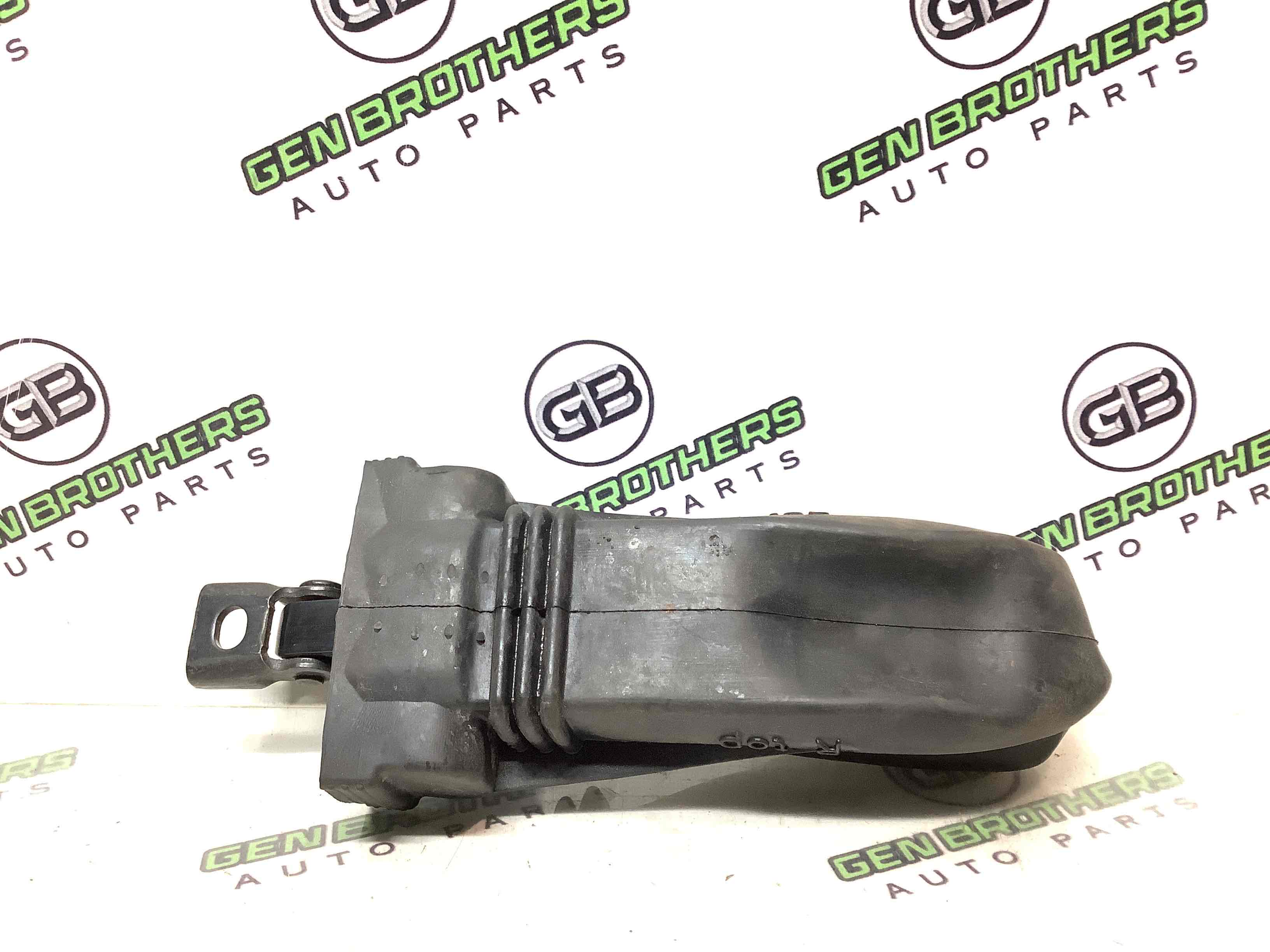 Обмежувач відчинення дверей