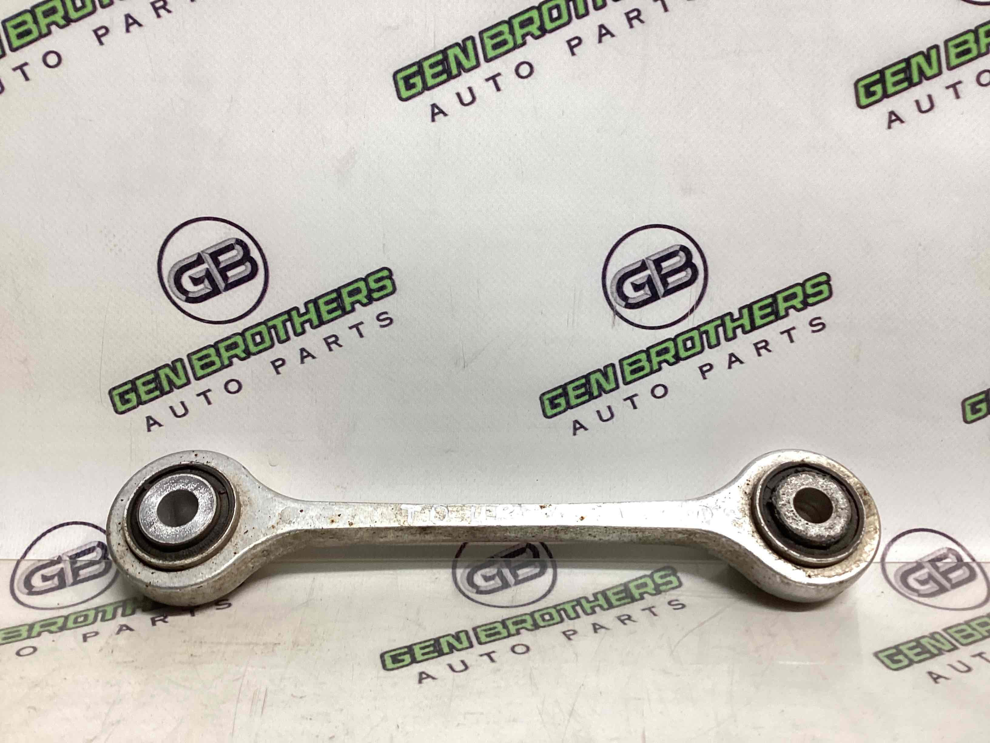 Стійка стабілізатора