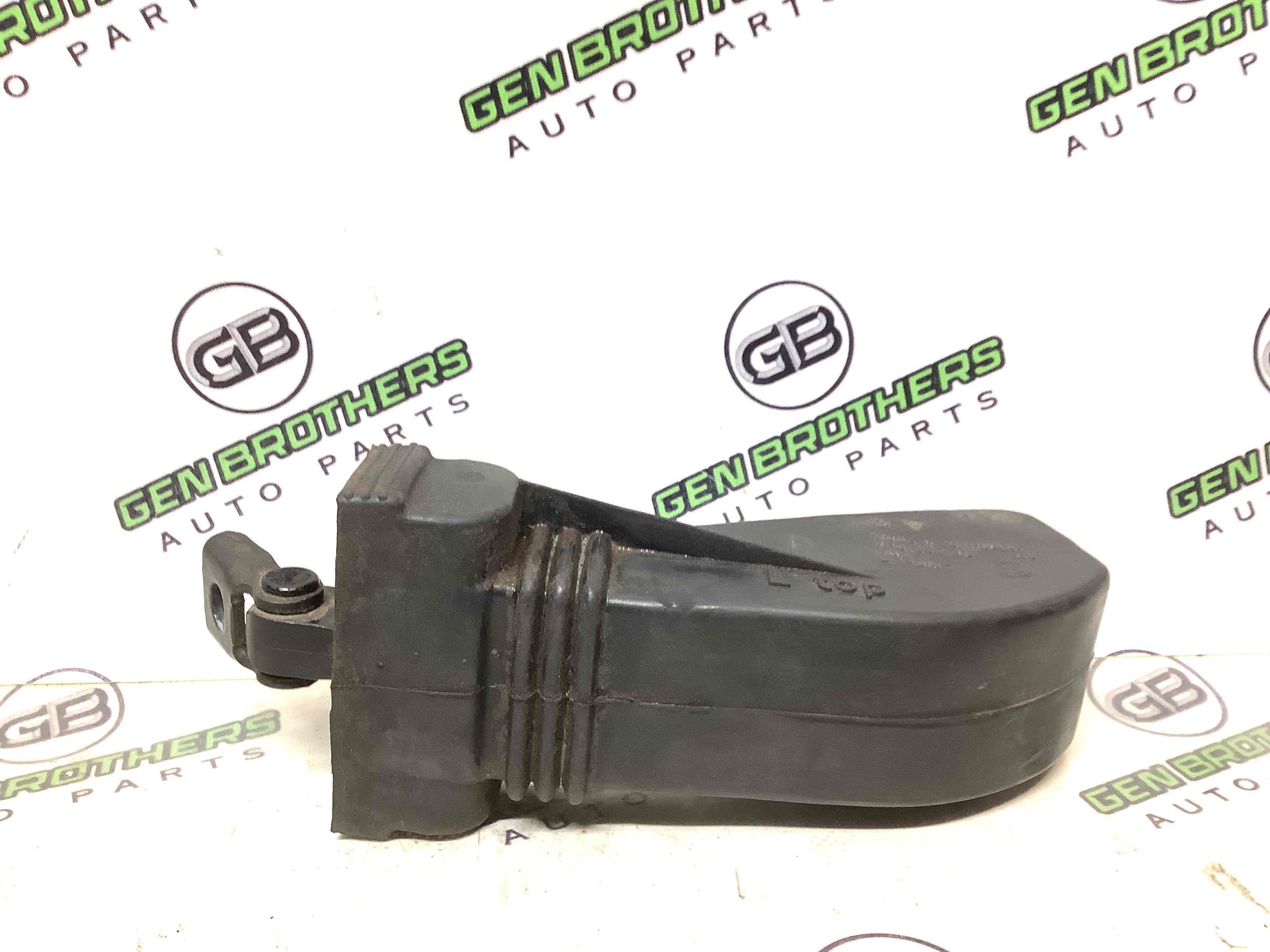 Обмежувач відчинення дверей