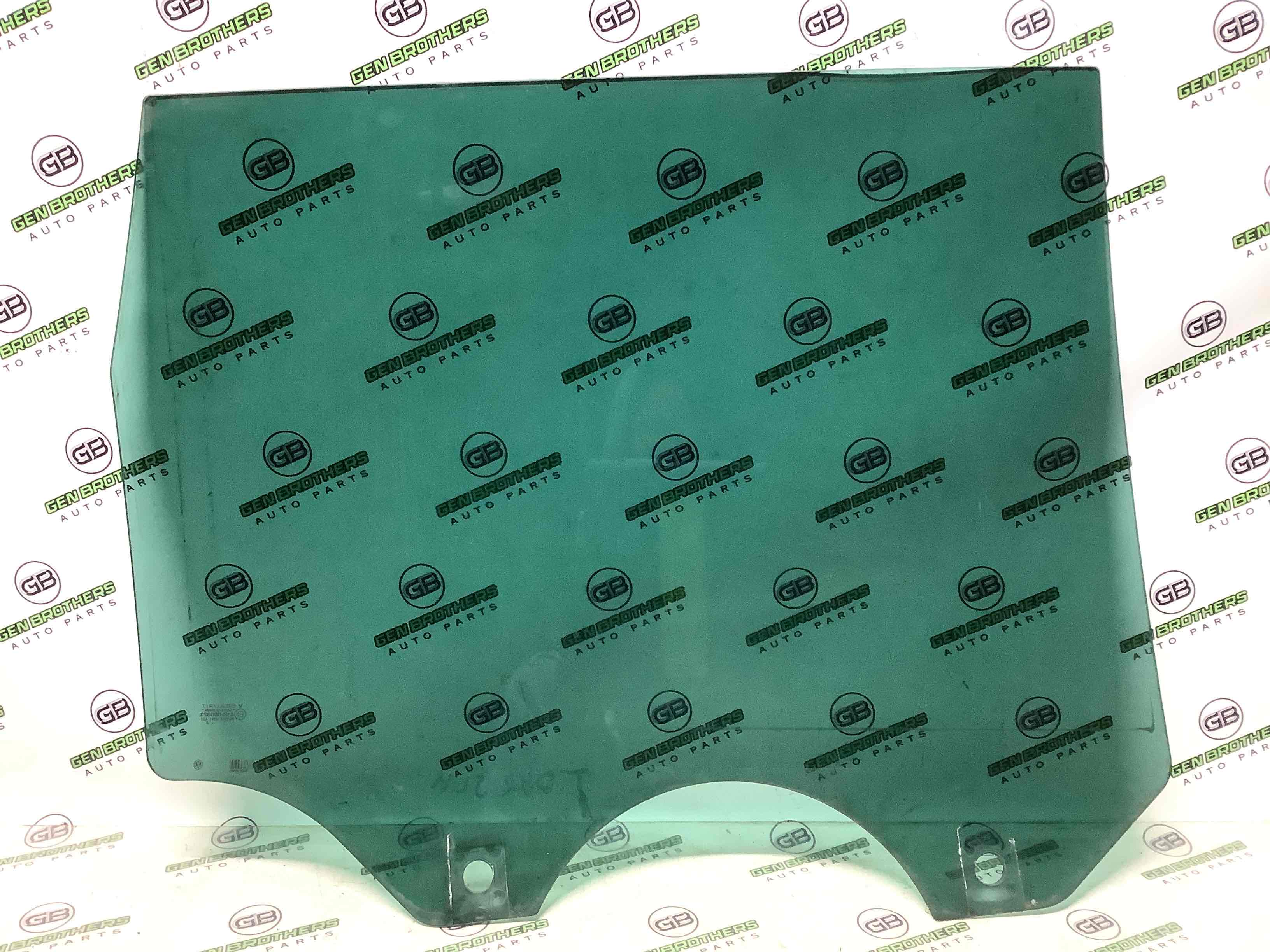 Скло заднє ліве