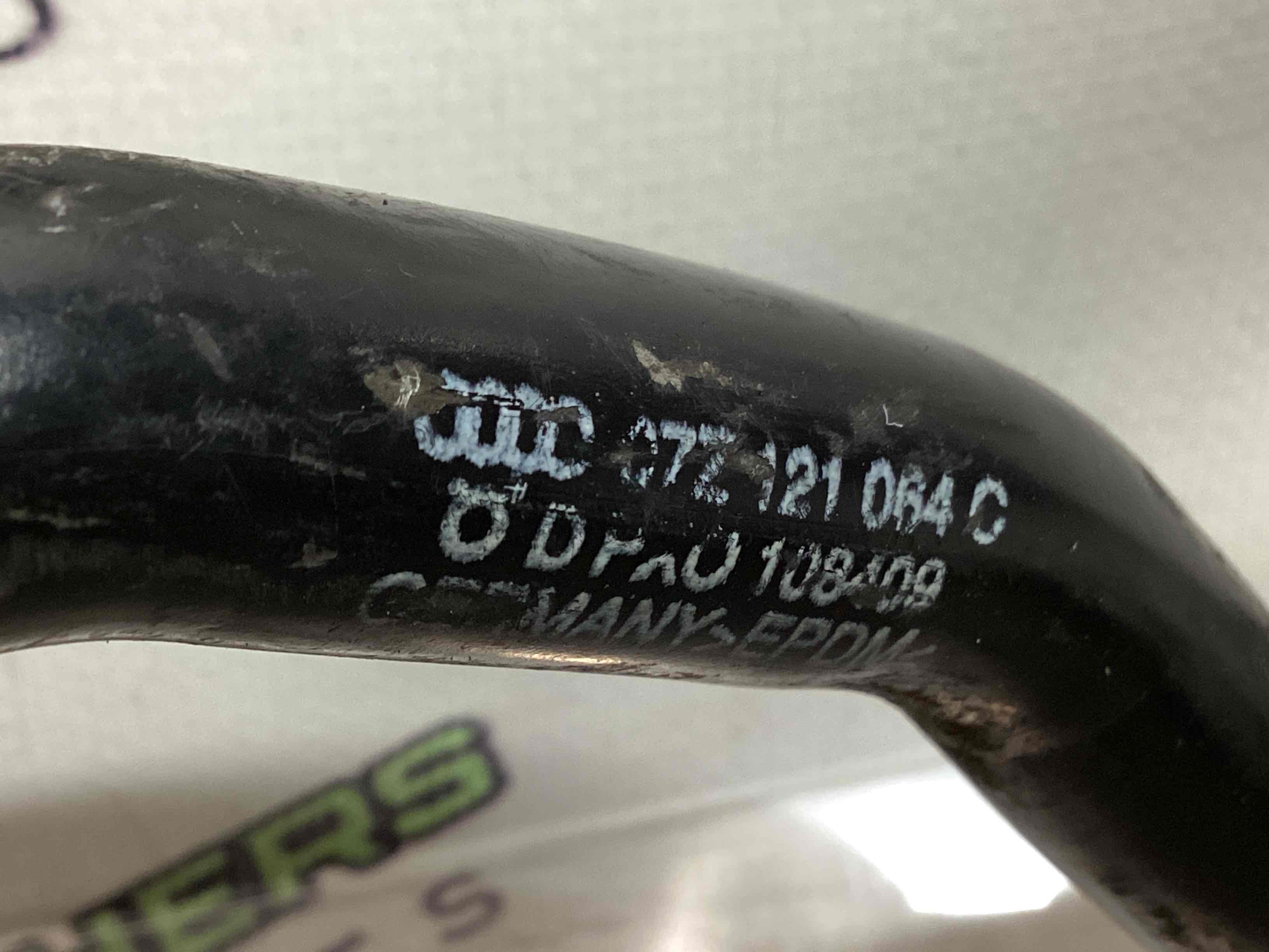 Патрубок трубопровід, шланг