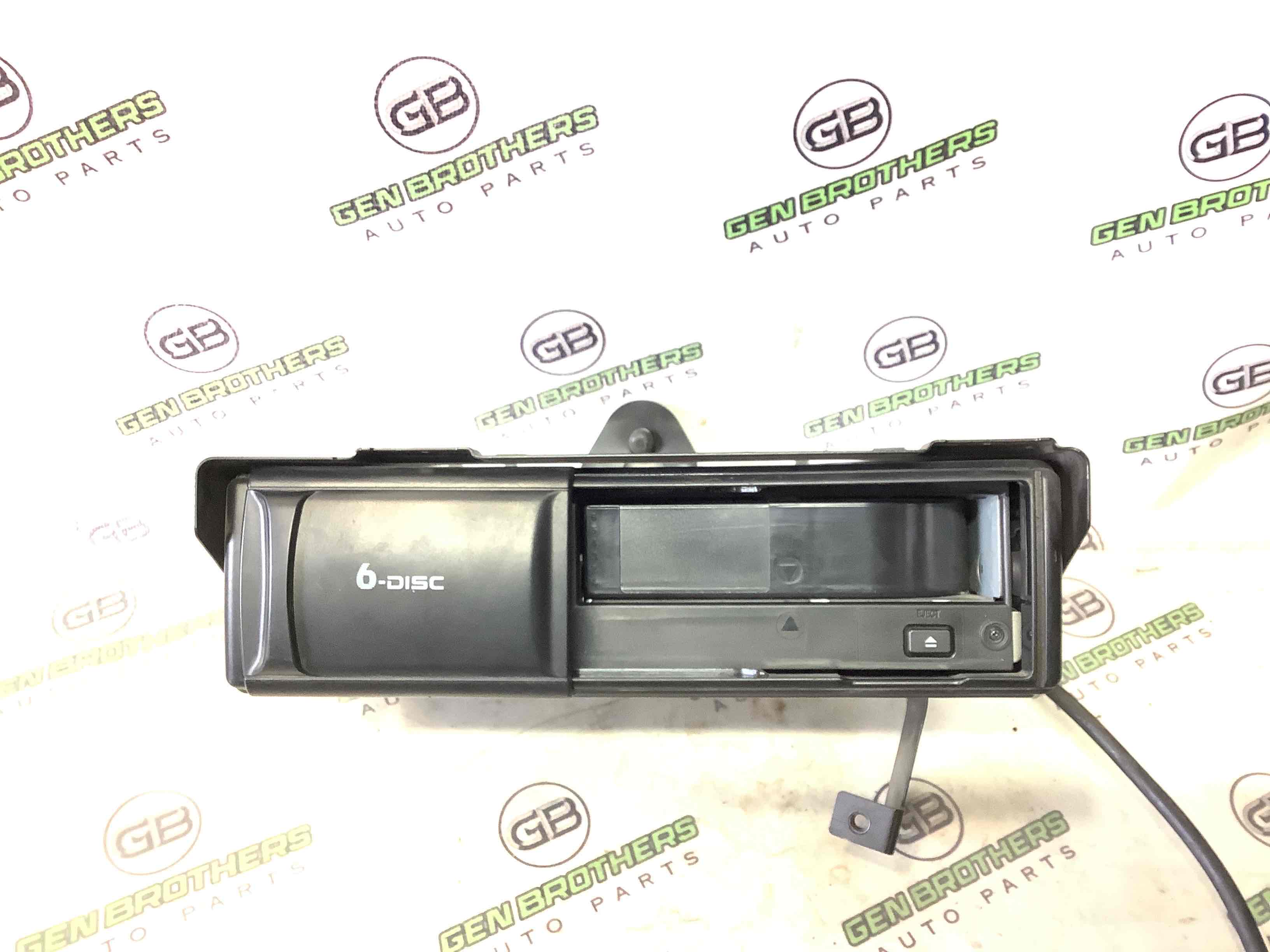 CD-чейнджер, програвач CD/DVD