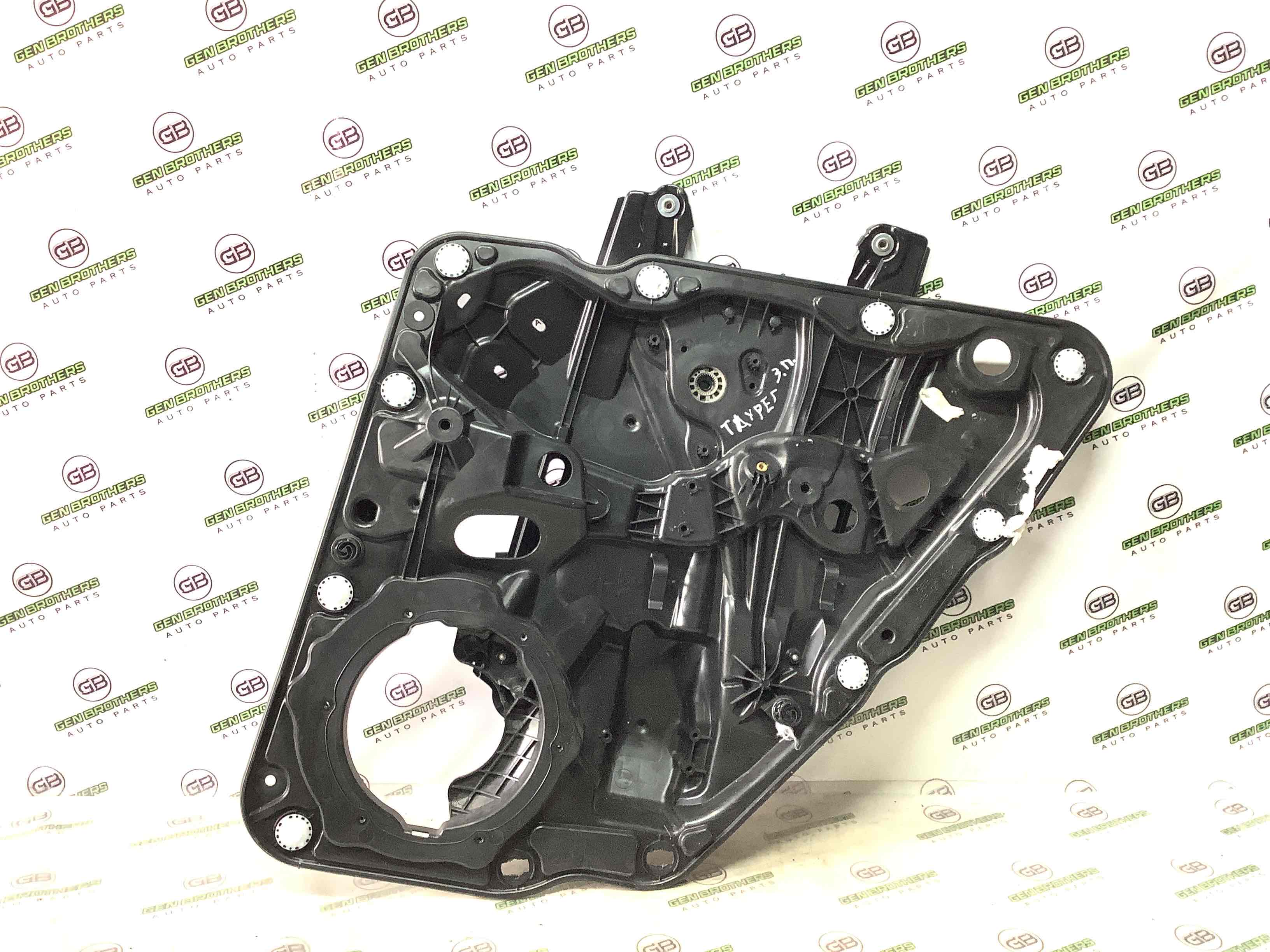 Склопідйомник задній правий