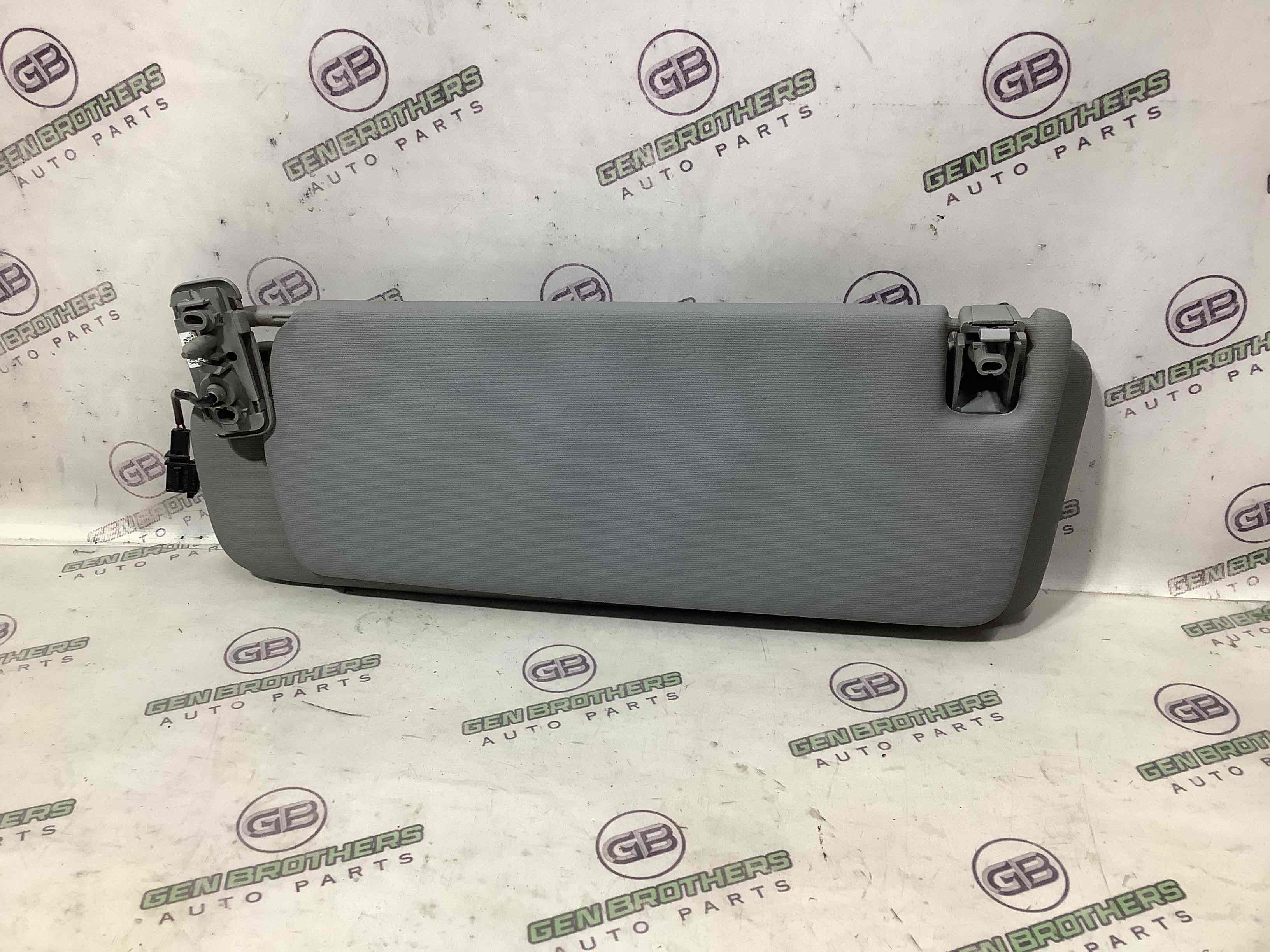 Козирок сонцезахисний