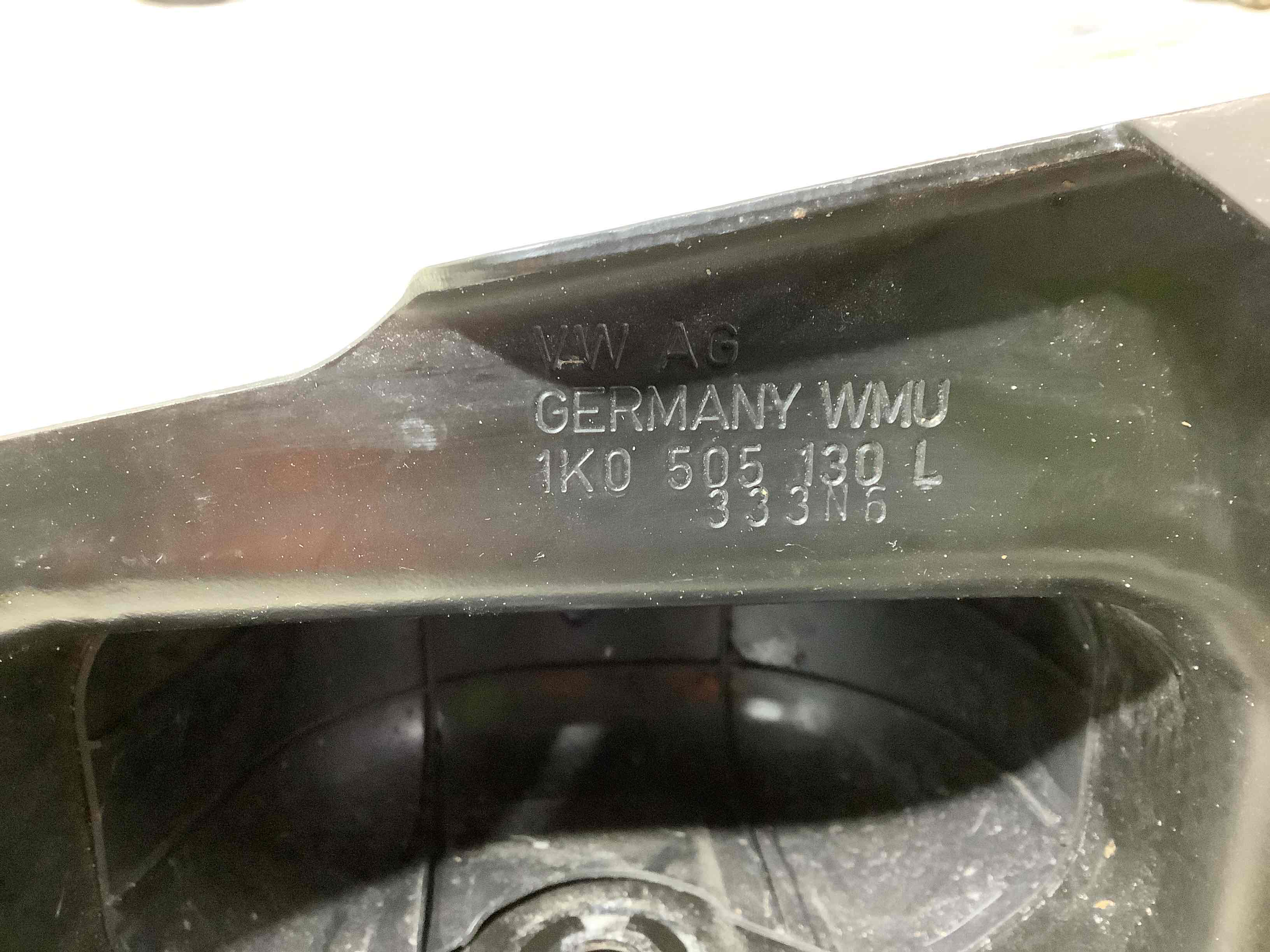 Кріплення, кронштейн